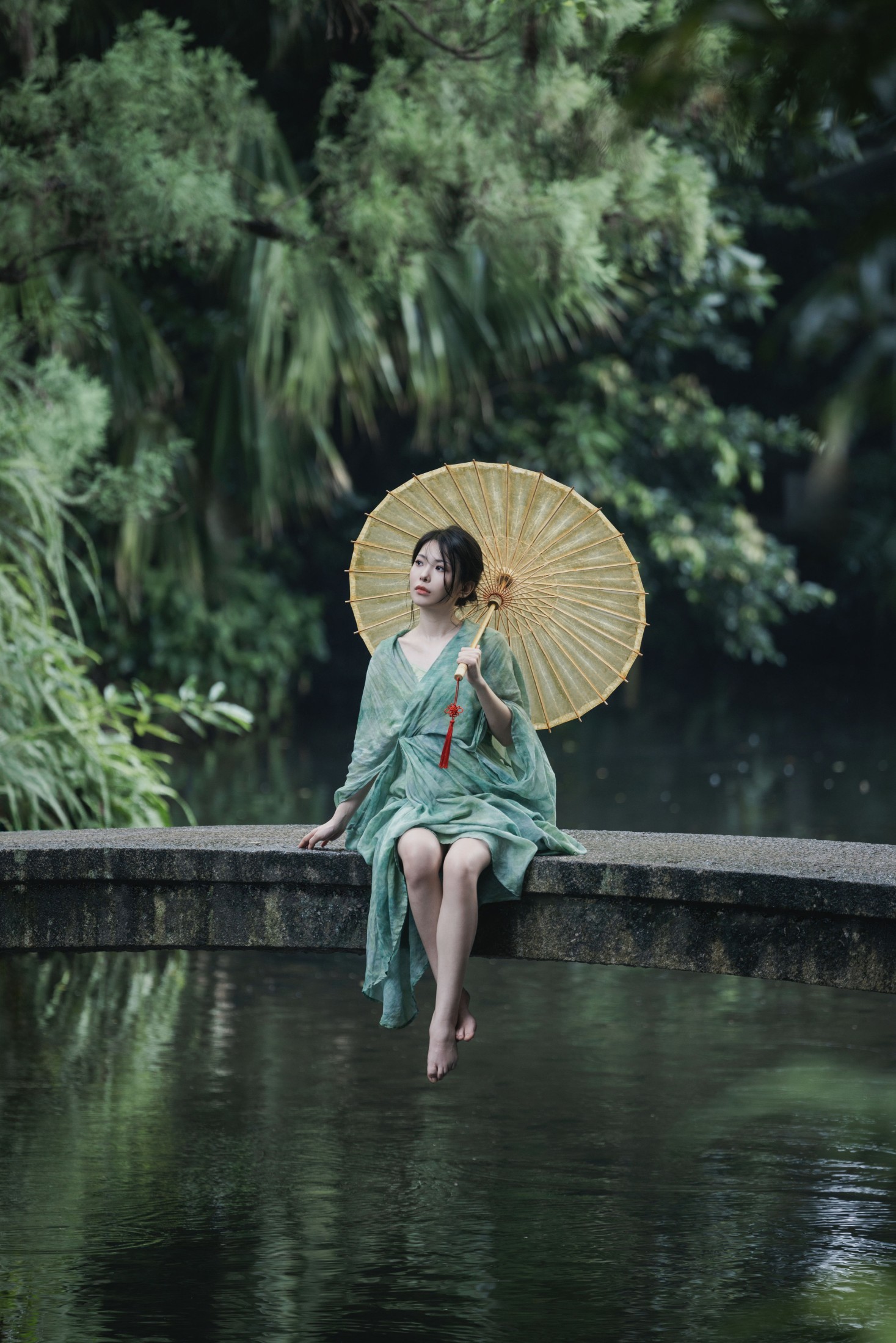 图片[4]-九猫」 – 《雨天馈赠》[30P]-COS写真在线网