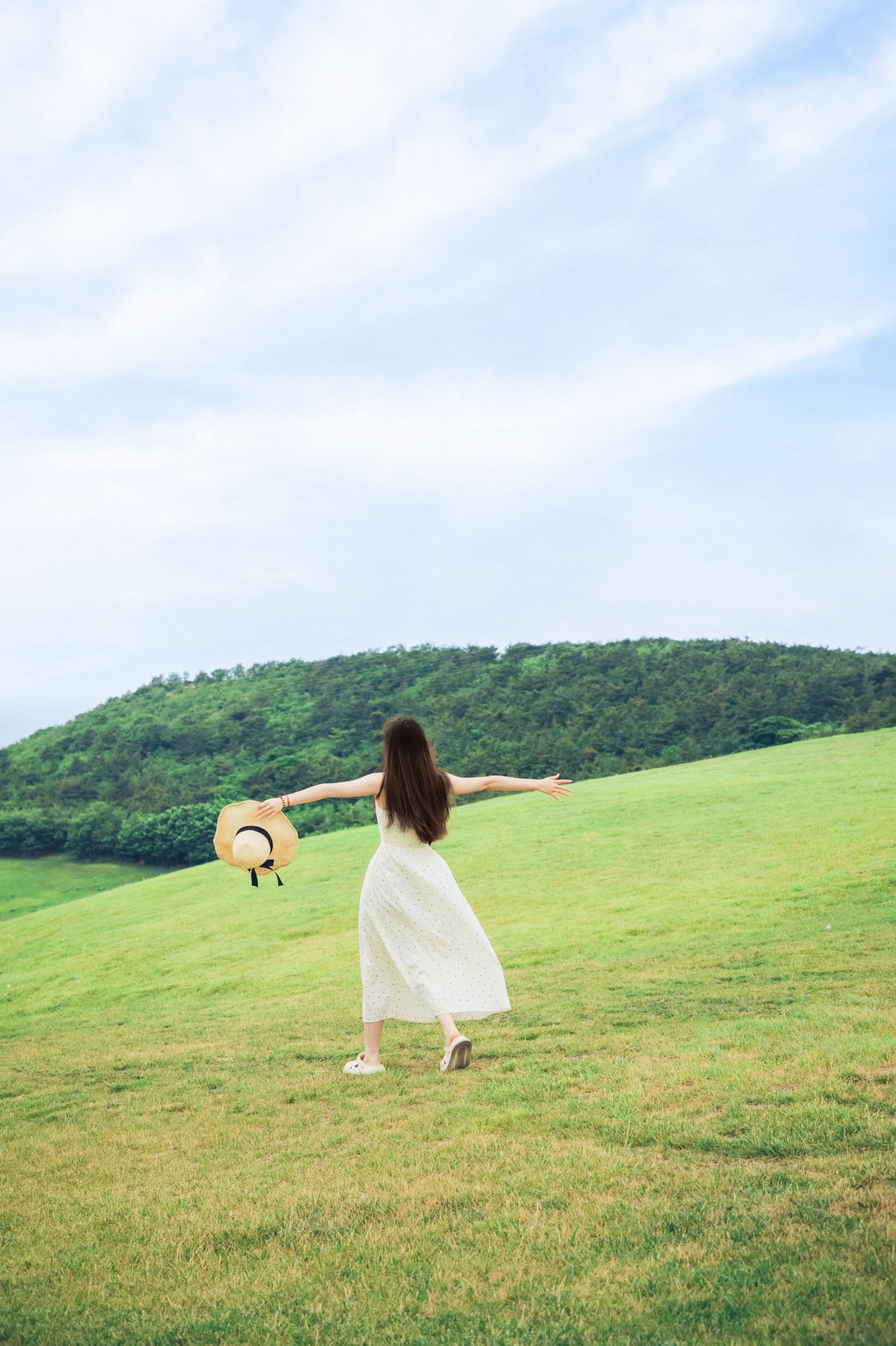 图片[5]-飞天小魔女 – 《夏天的一抹绿》[31P]-COS写真在线网