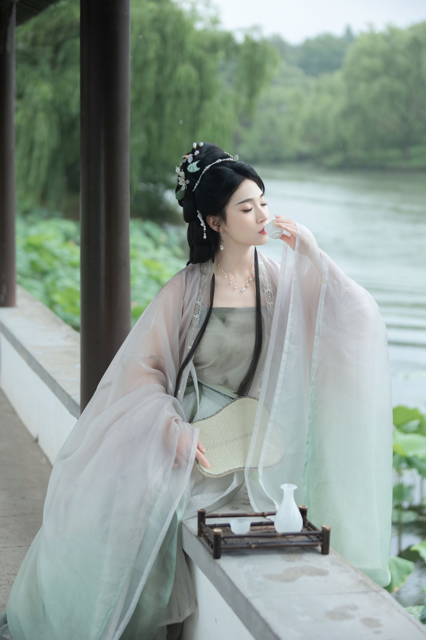图片[3]-辣兔头 – 《梅雨赏荷》[29P]-COS写真在线网