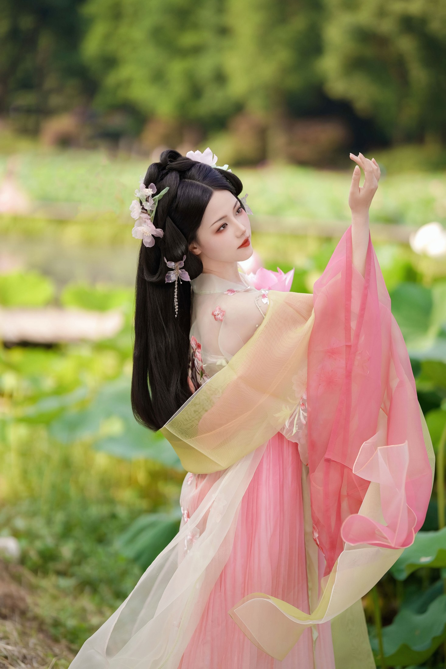 图片[4]-魚小鯉lili – 《误入藕花深处》[22P]-COS写真在线网