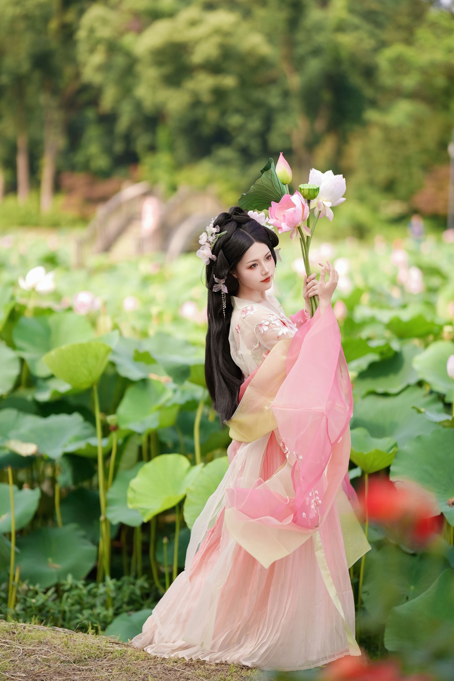 图片[3]-魚小鯉lili – 《误入藕花深处》[22P]-COS写真在线网