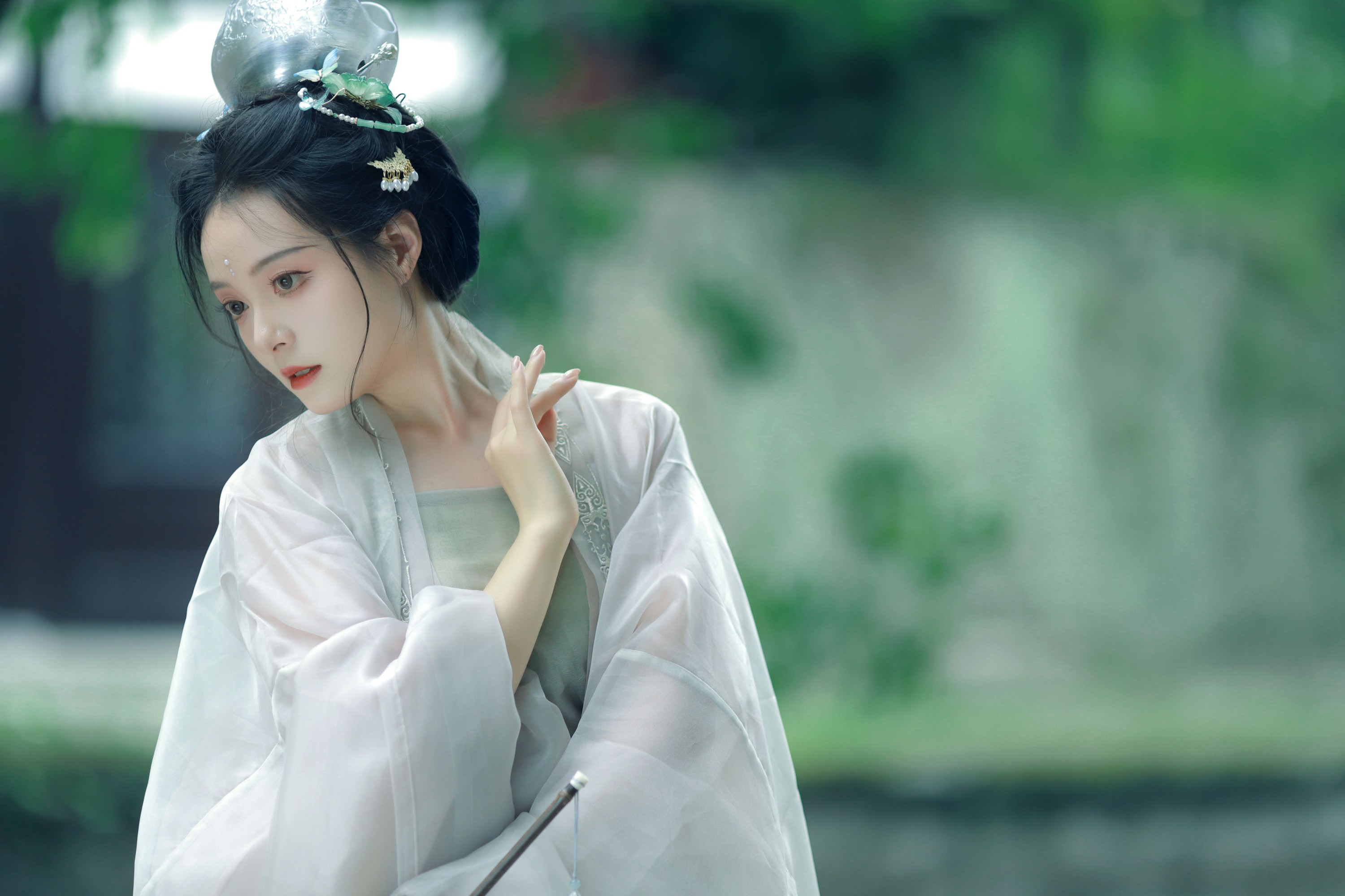 图片[3]-岁岁如意 – 《观荷》[22P]-COS写真在线网