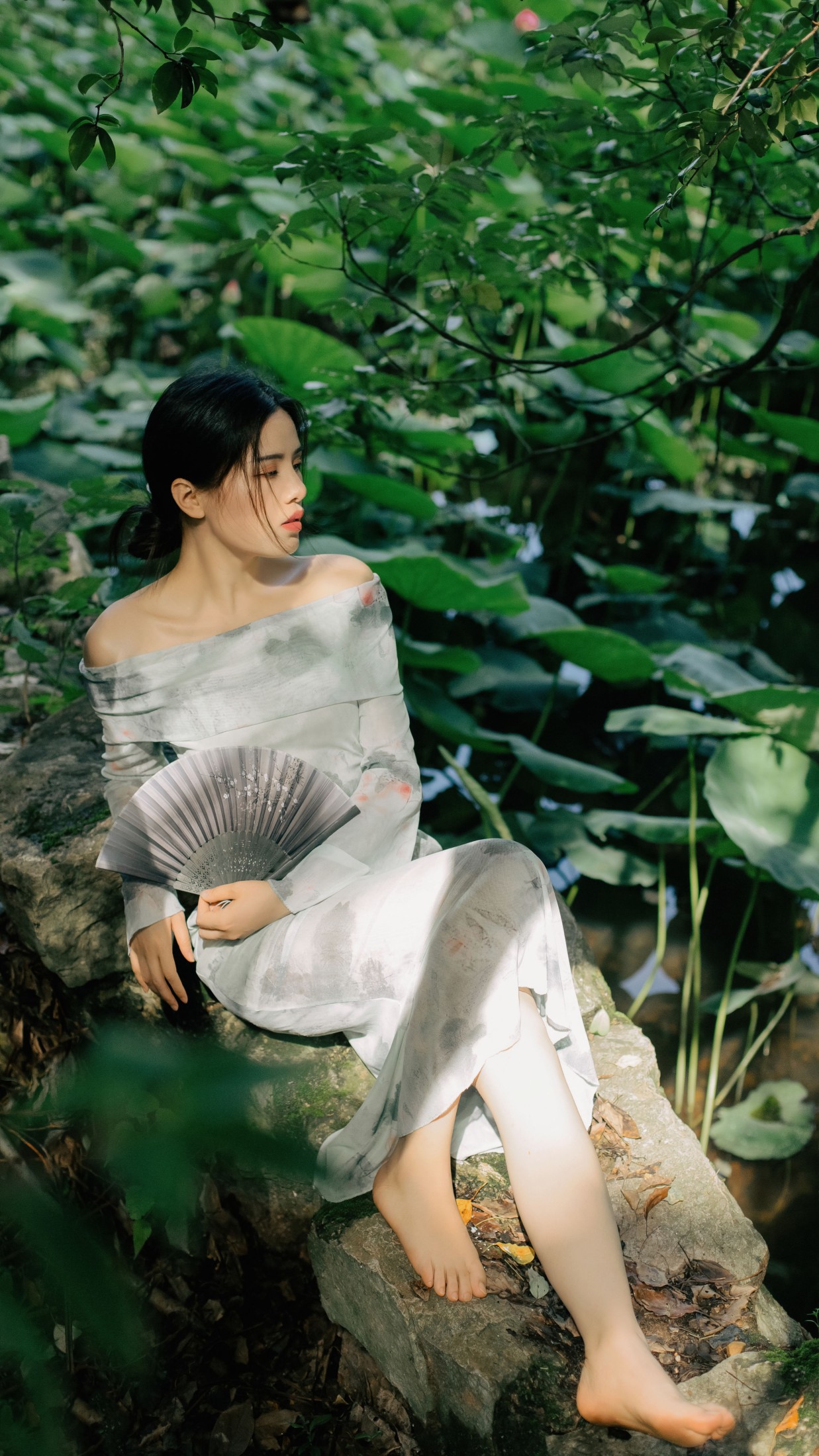 图片[5]-安妮 – 《夏荷》[25P]-COS写真在线网