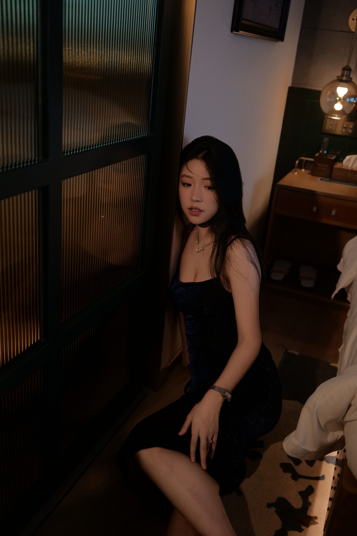 图片[5]-莎莎 – 《静谧之夜·幽影独酌》[26P]-COS写真在线网