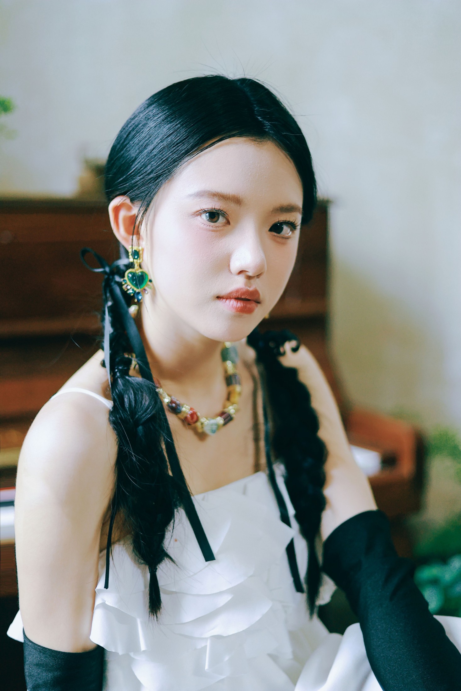 图片[4]-露露 – 《夏天的闲暇瞬间 轻婚纱》[28P]-COS写真在线网
