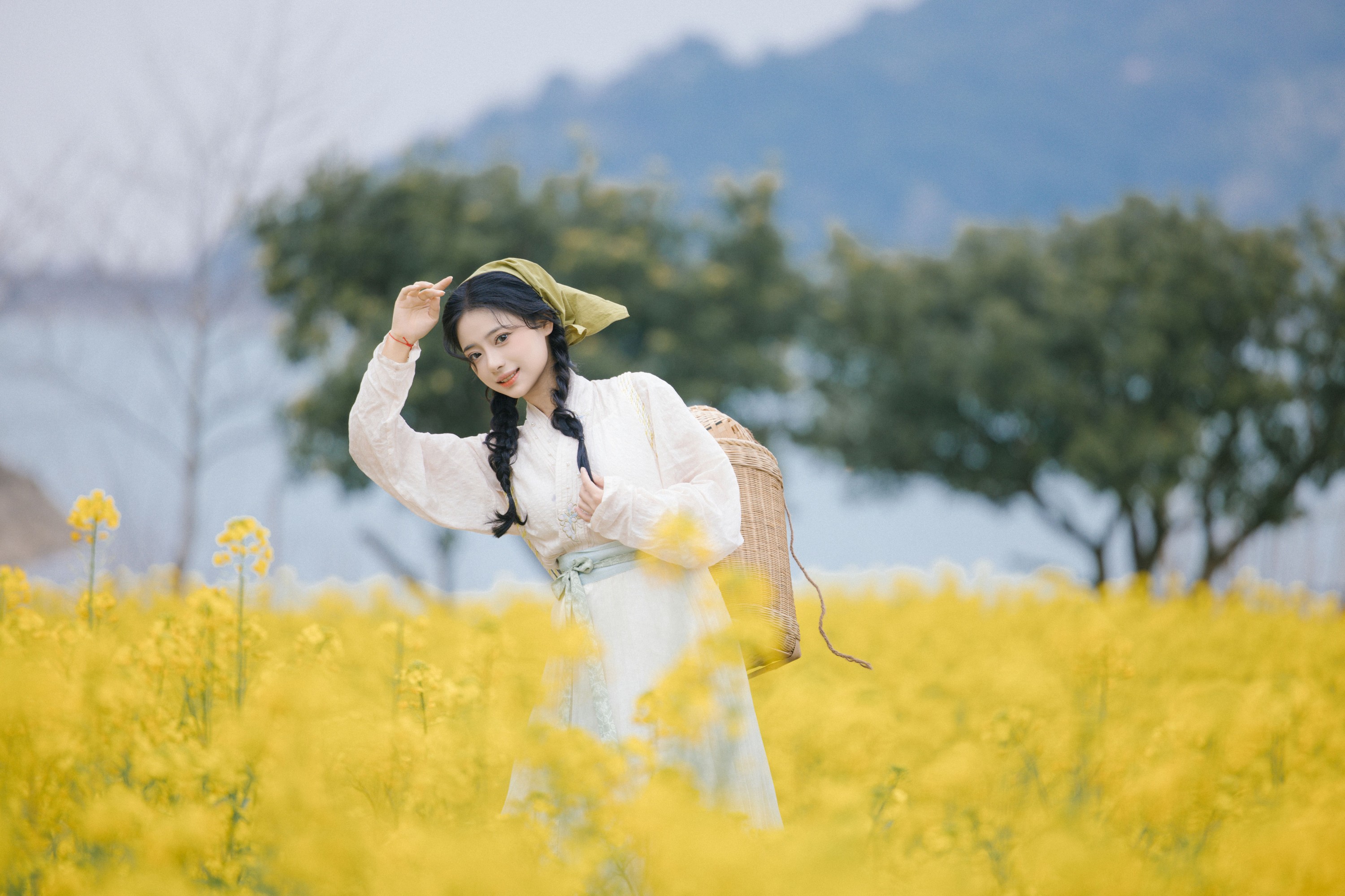 图片[3]-衔鹿 – 《油菜花与少女》[34P]-COS写真在线网