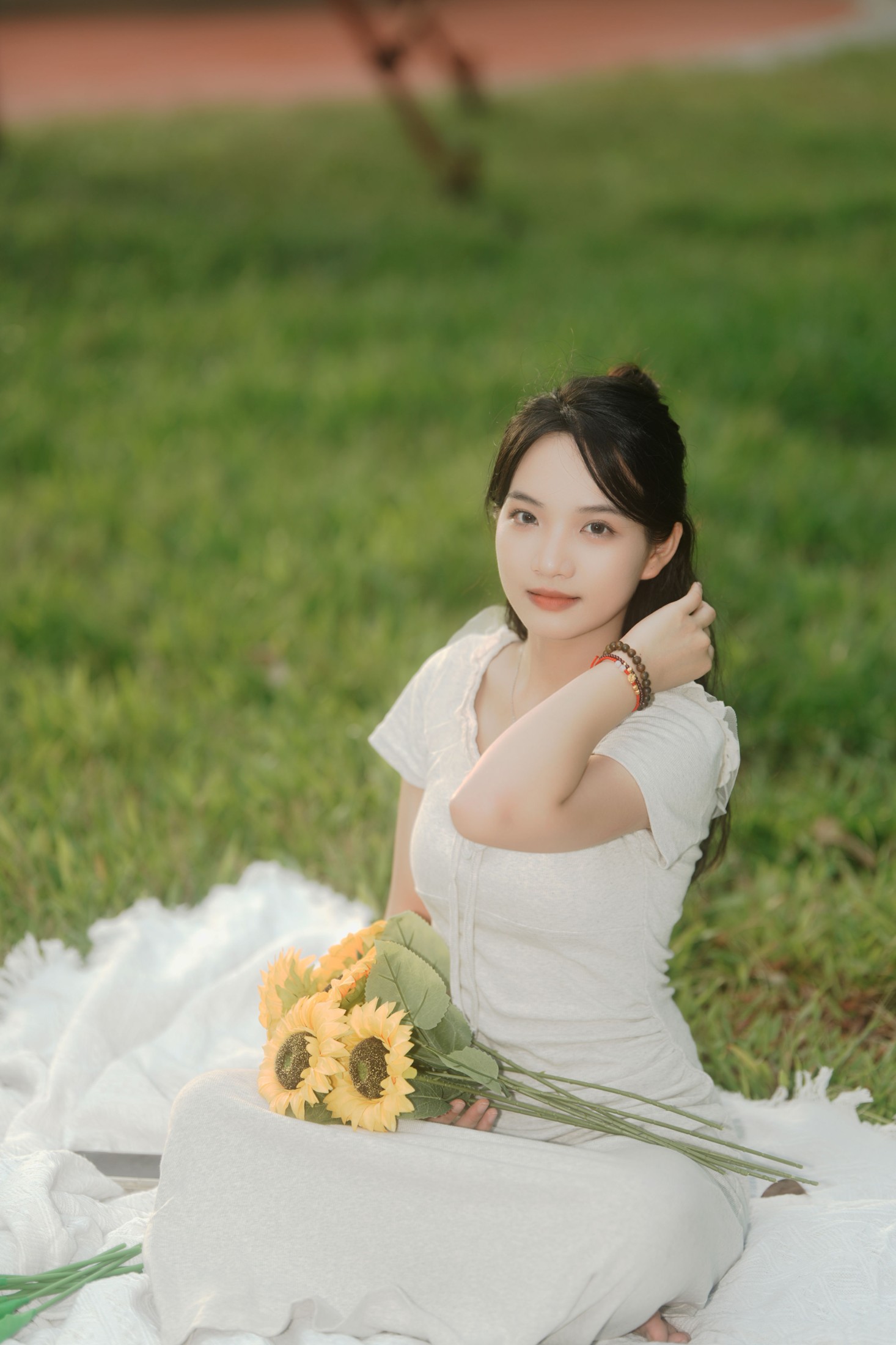 图片[3]-小陈 – 《草地》[24P]-COS写真在线网