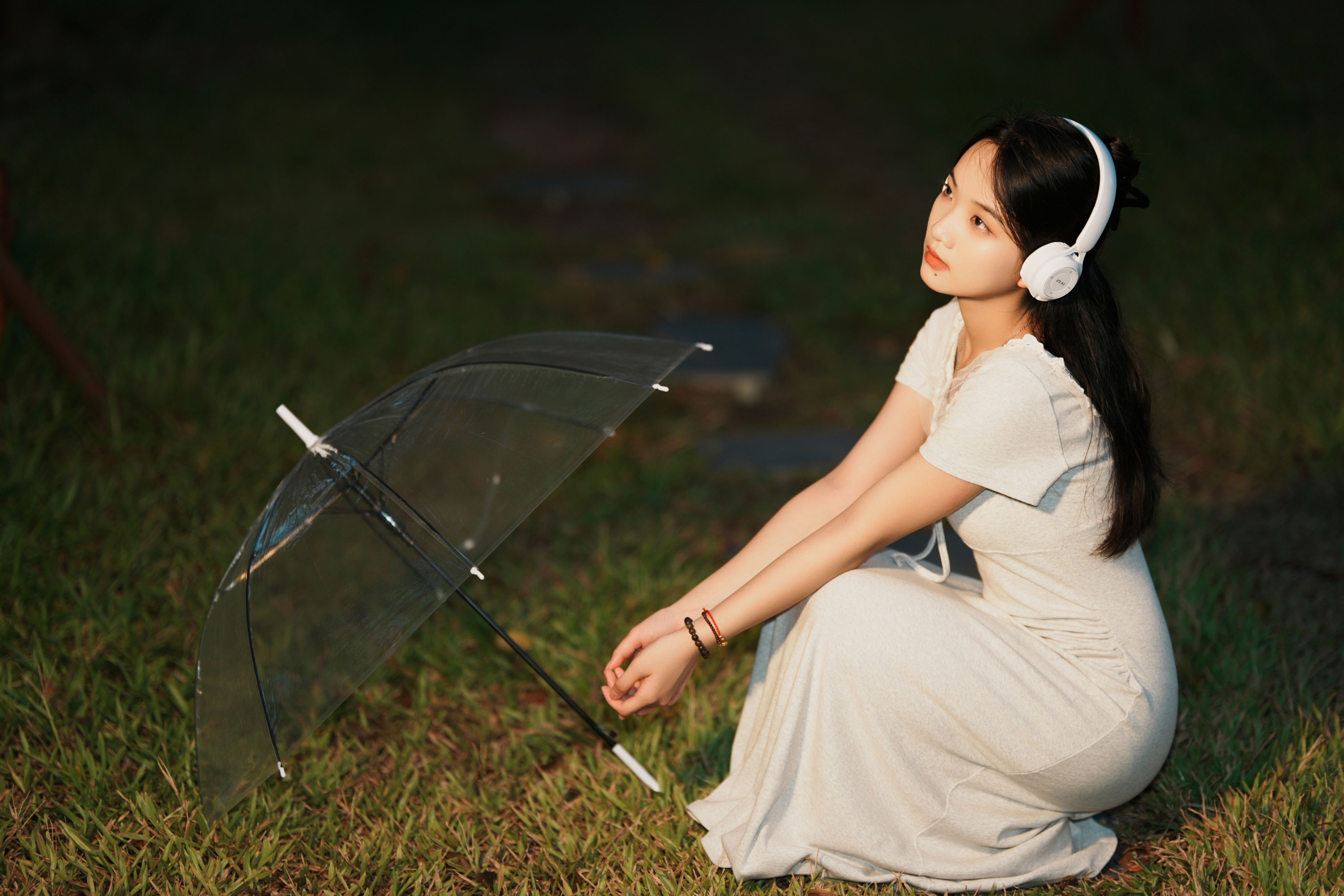 图片[5]-小陈 – 《草地》[24P]-COS写真在线网