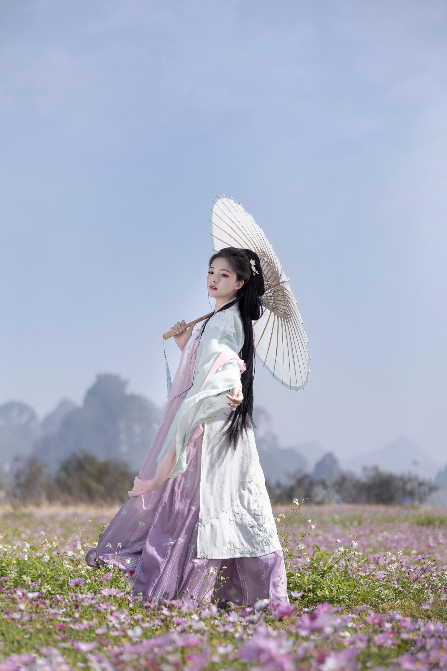 图片[3]-蕾蕾 – 《春日游》[35P]-COS写真在线网