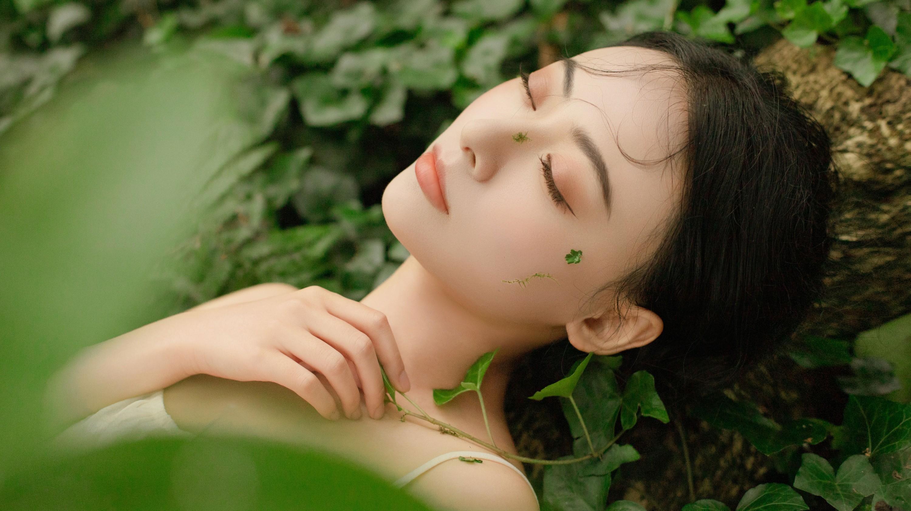 图片[5]-是昂羊呀 – 《树叶摇曳，心跳共振》[25P]-COS写真在线网