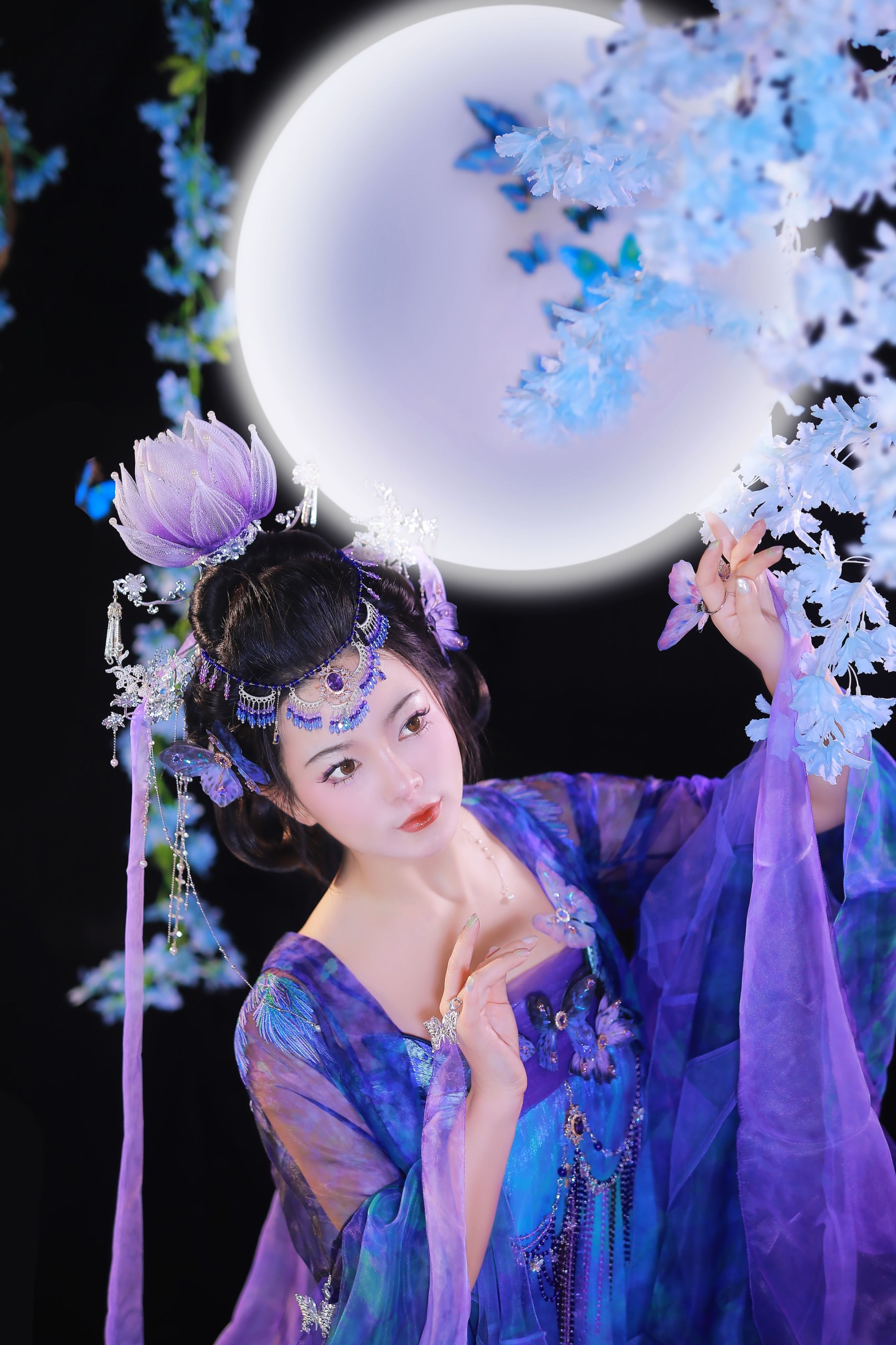 图片[3]-猫子子 – 《暗夜蝶》[22P]-COS写真在线网