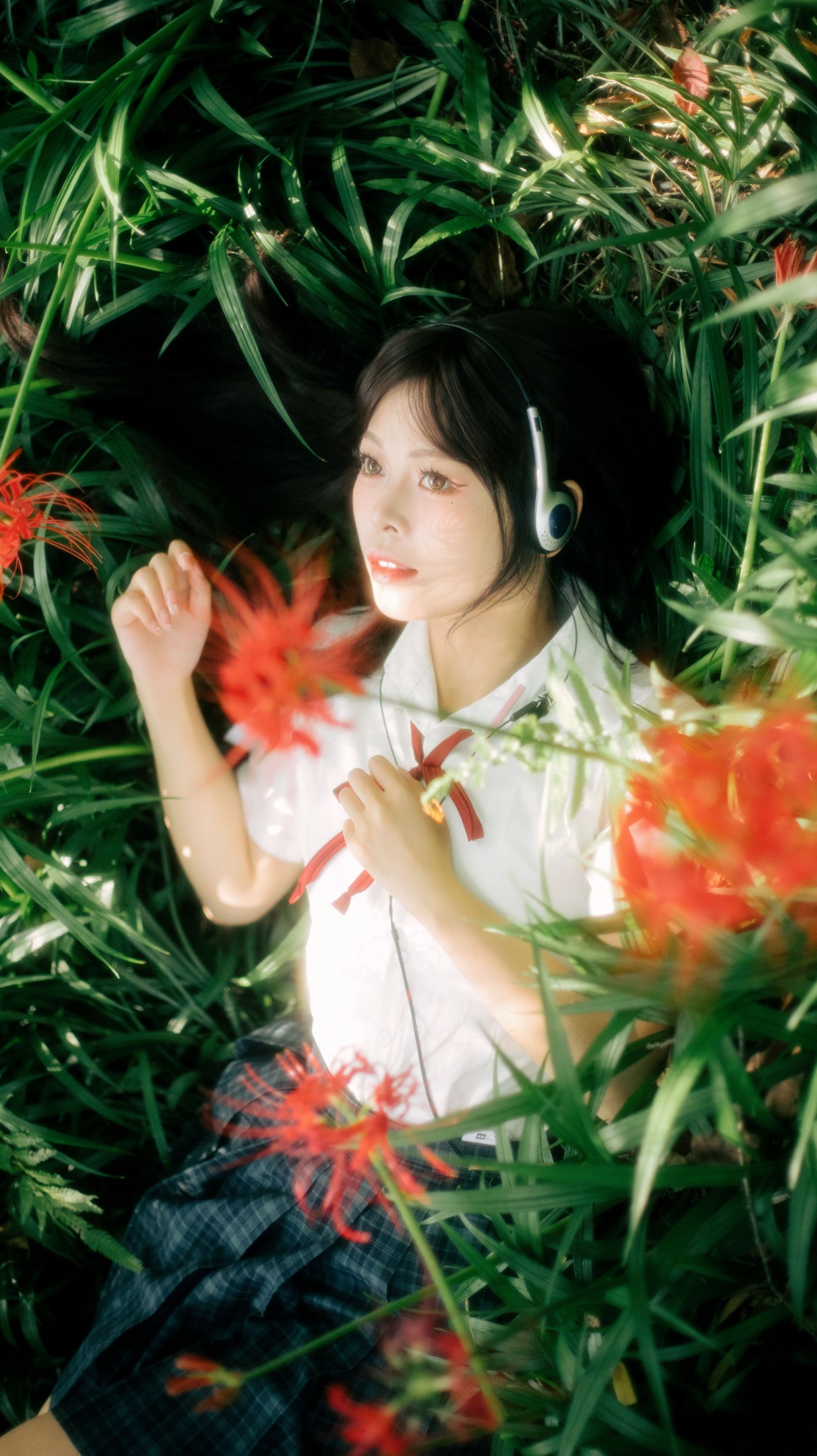 图片[3]-魔仙堡练习生 – 《彼岸花》[25P]-COS写真在线网
