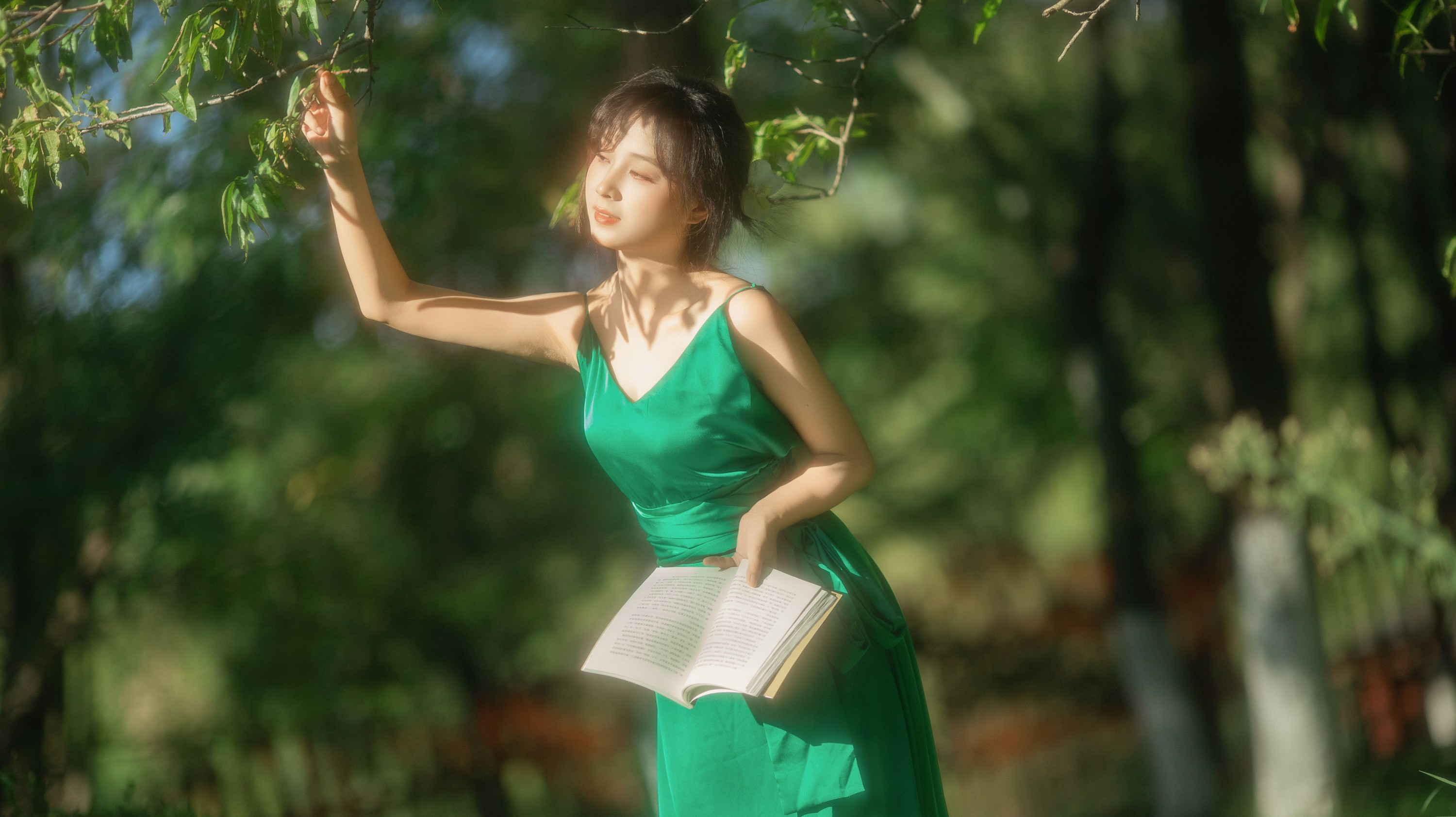 图片[5]-美女不吃榴莲 – 《斑驳的光影》[26P]-COS写真在线网