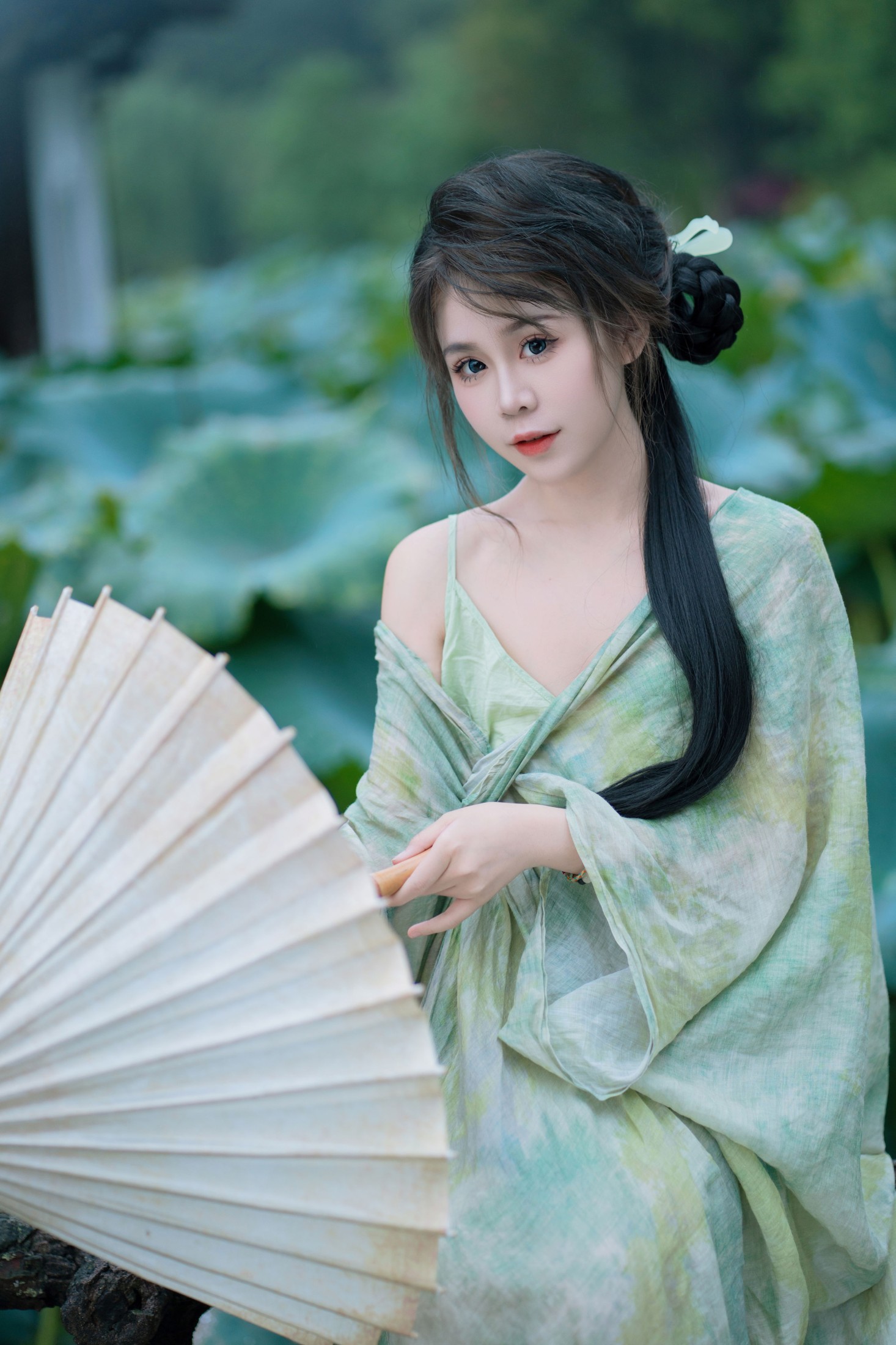 图片[5]-泡芙小方 – 《阴雨荷花》[23P]-COS写真在线网