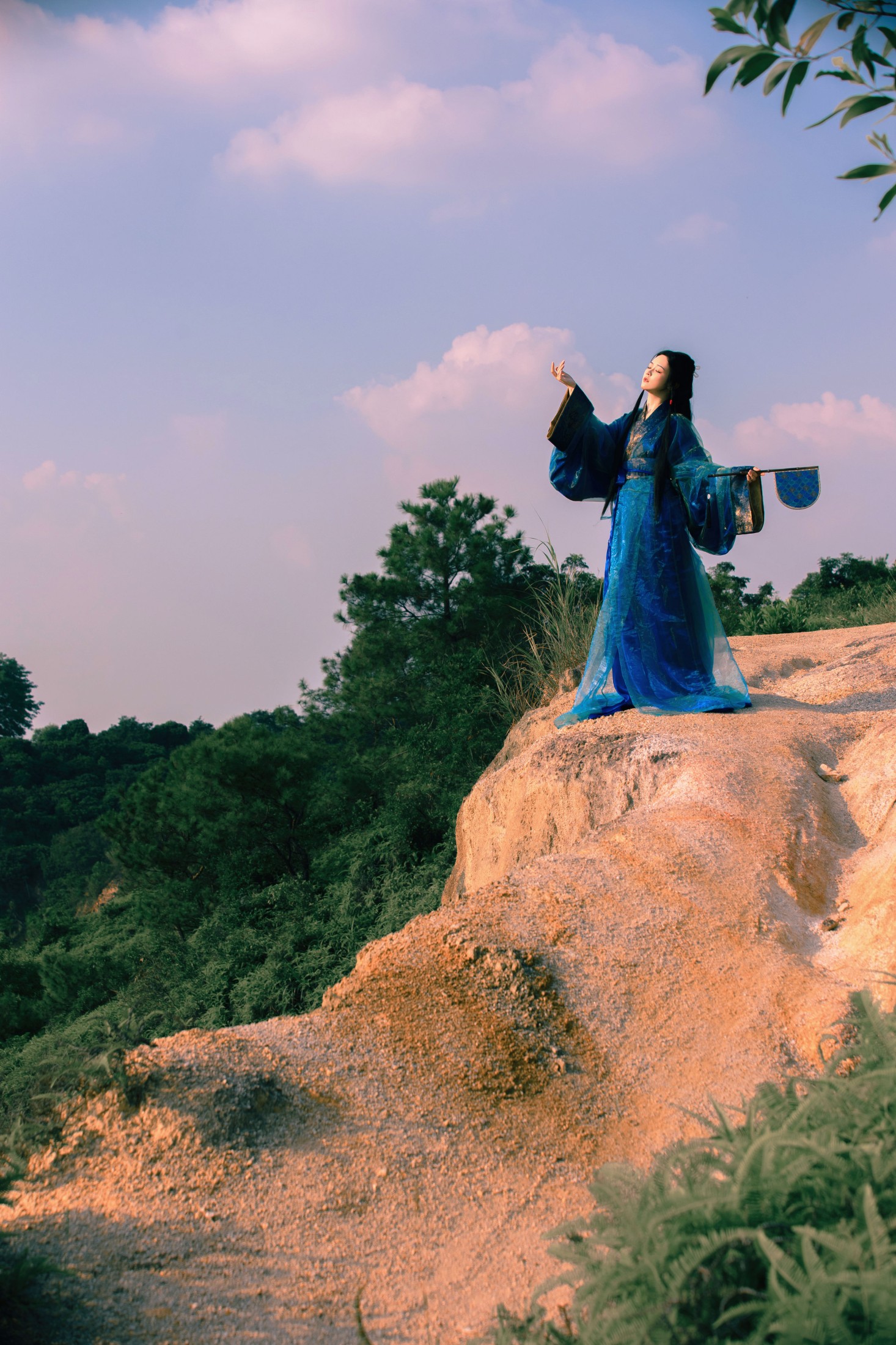 图片[4]-神赐杏杏 – 《远山行》[27P]-COS写真在线网