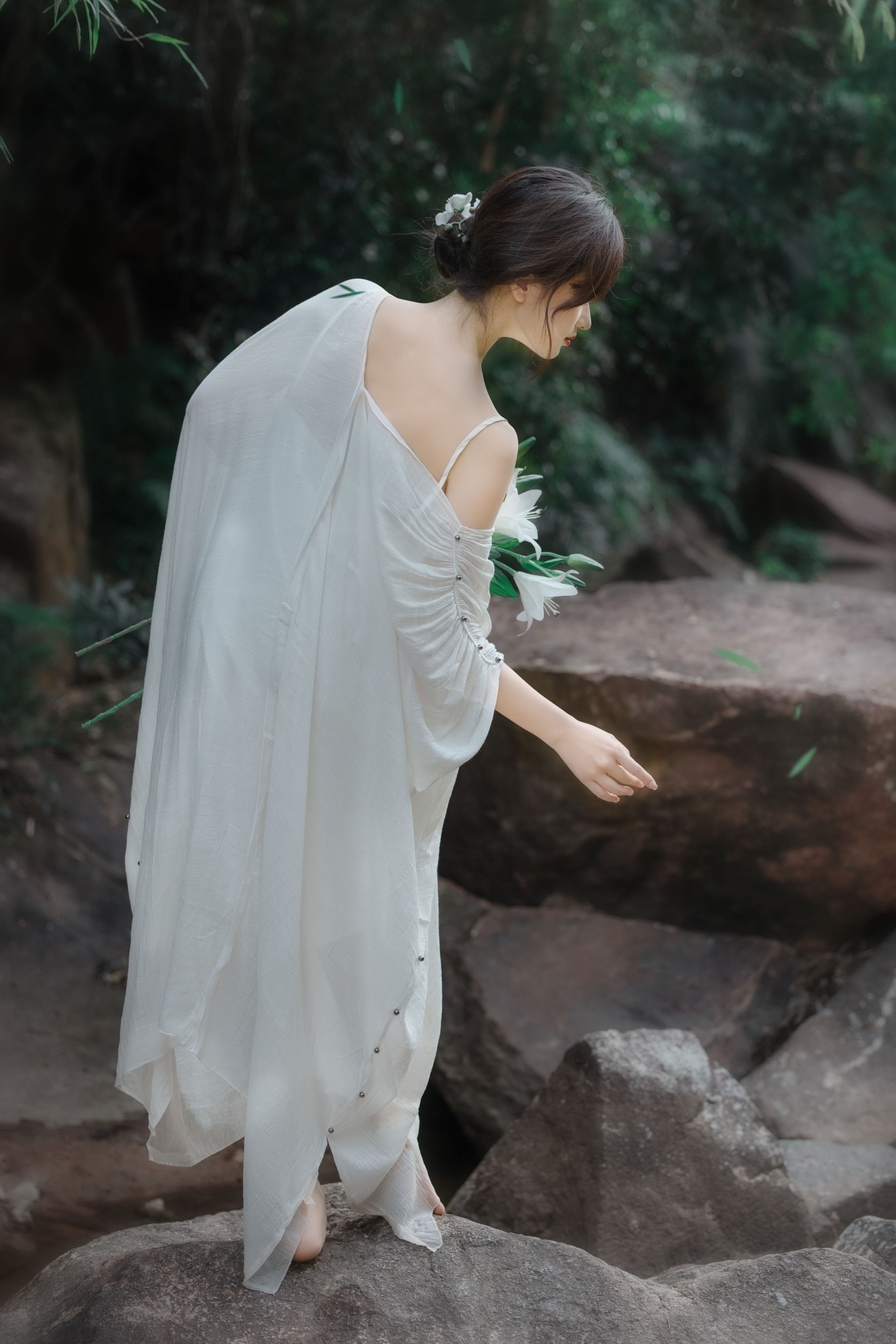 图片[5]-大歪歪哥 – 《溪边情思》[23P]-COS写真在线网