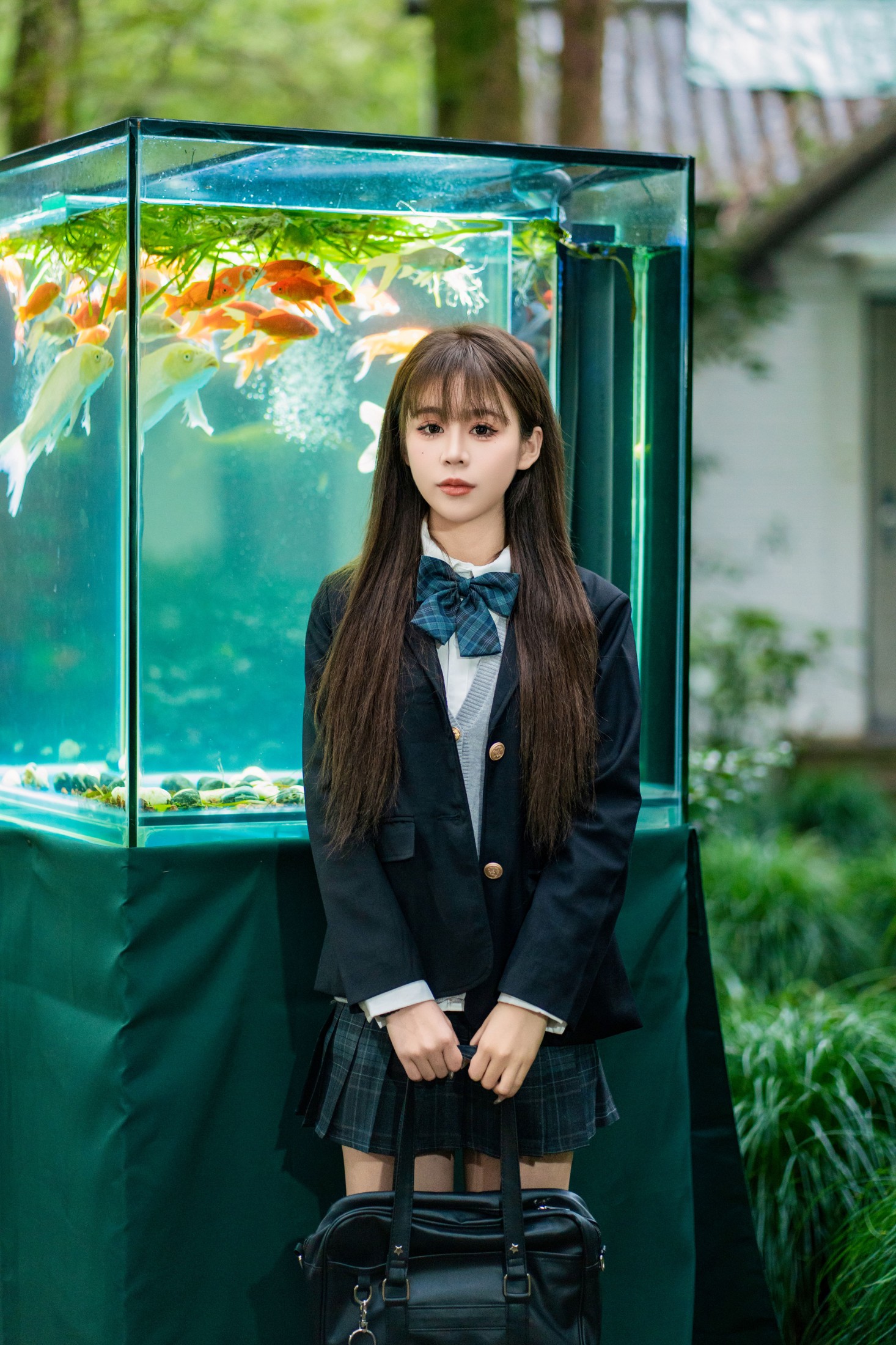 图片[3]-泡芙小方 – 《深色jk》[24P]-COS写真在线网