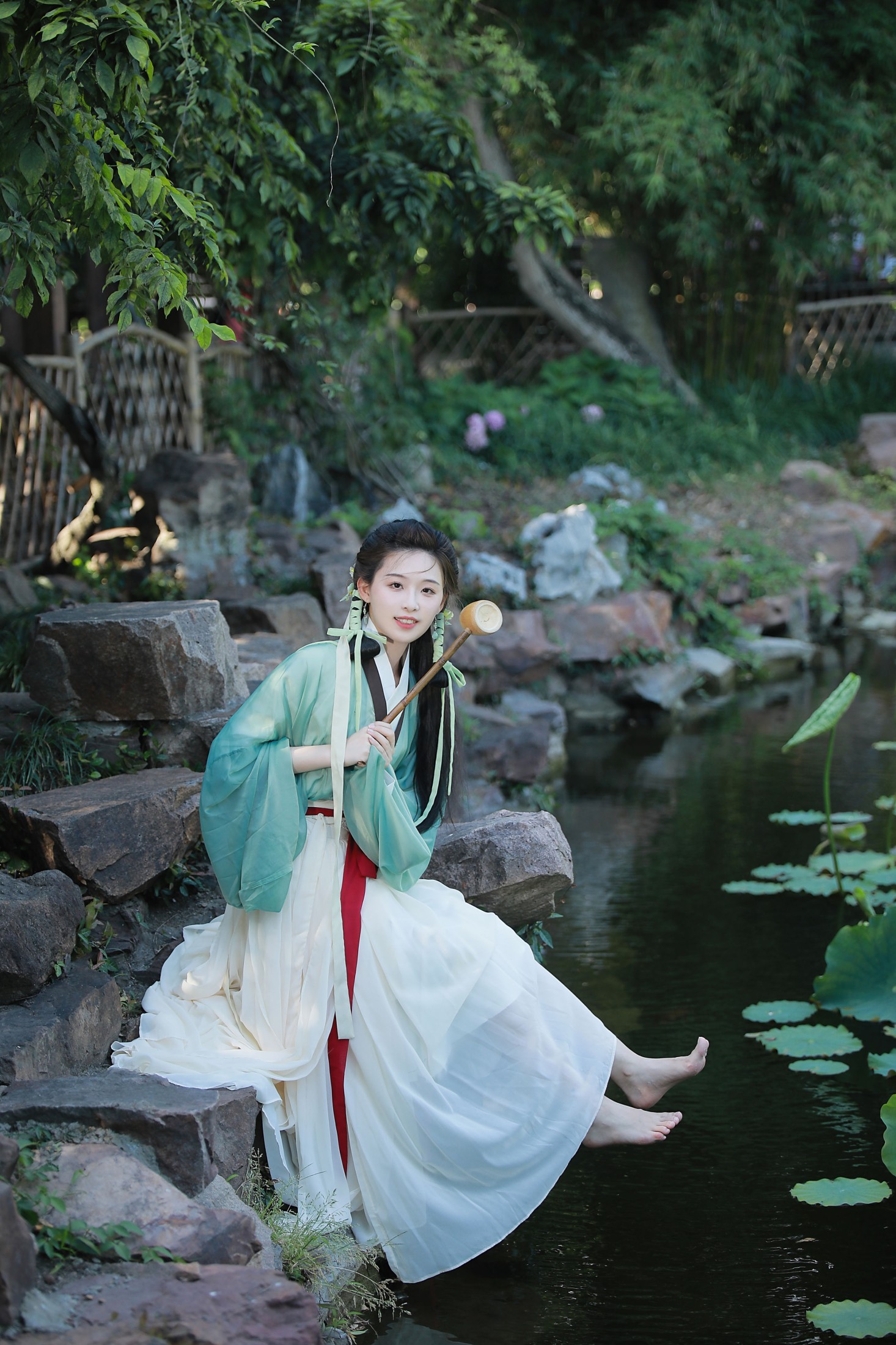 图片[3]-_喵喵家的小鱼干_ – 《小荷》[26P]-COS写真在线网