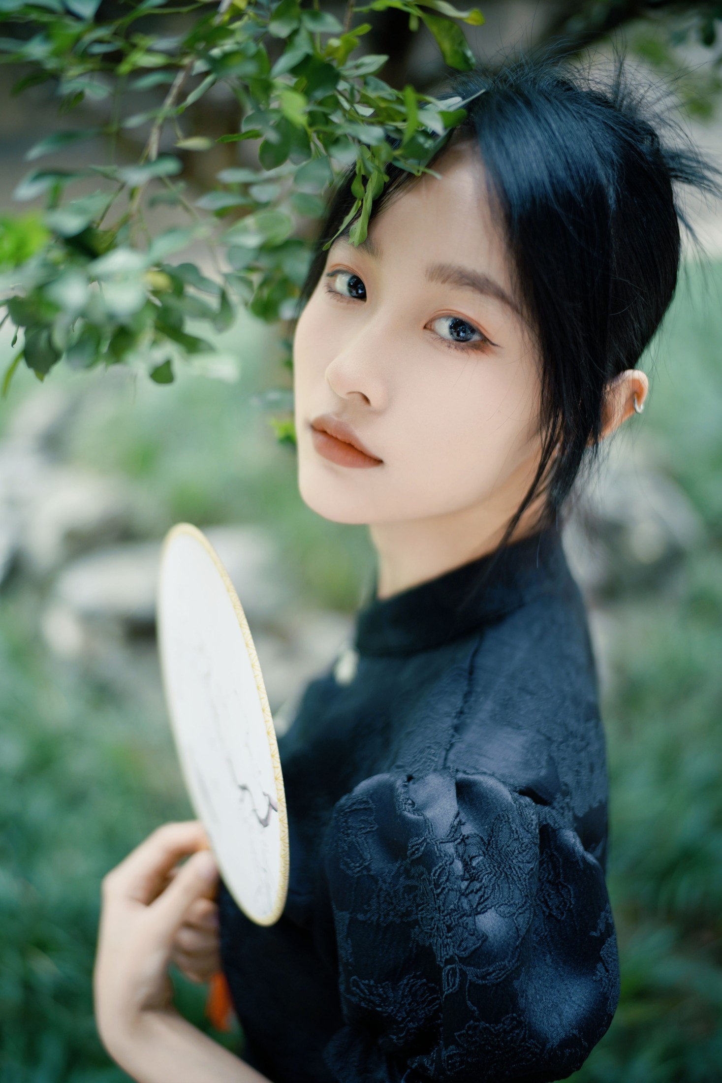 图片[5]-欣欣 – 《娴静犹如花照水》[26P]-COS写真在线网