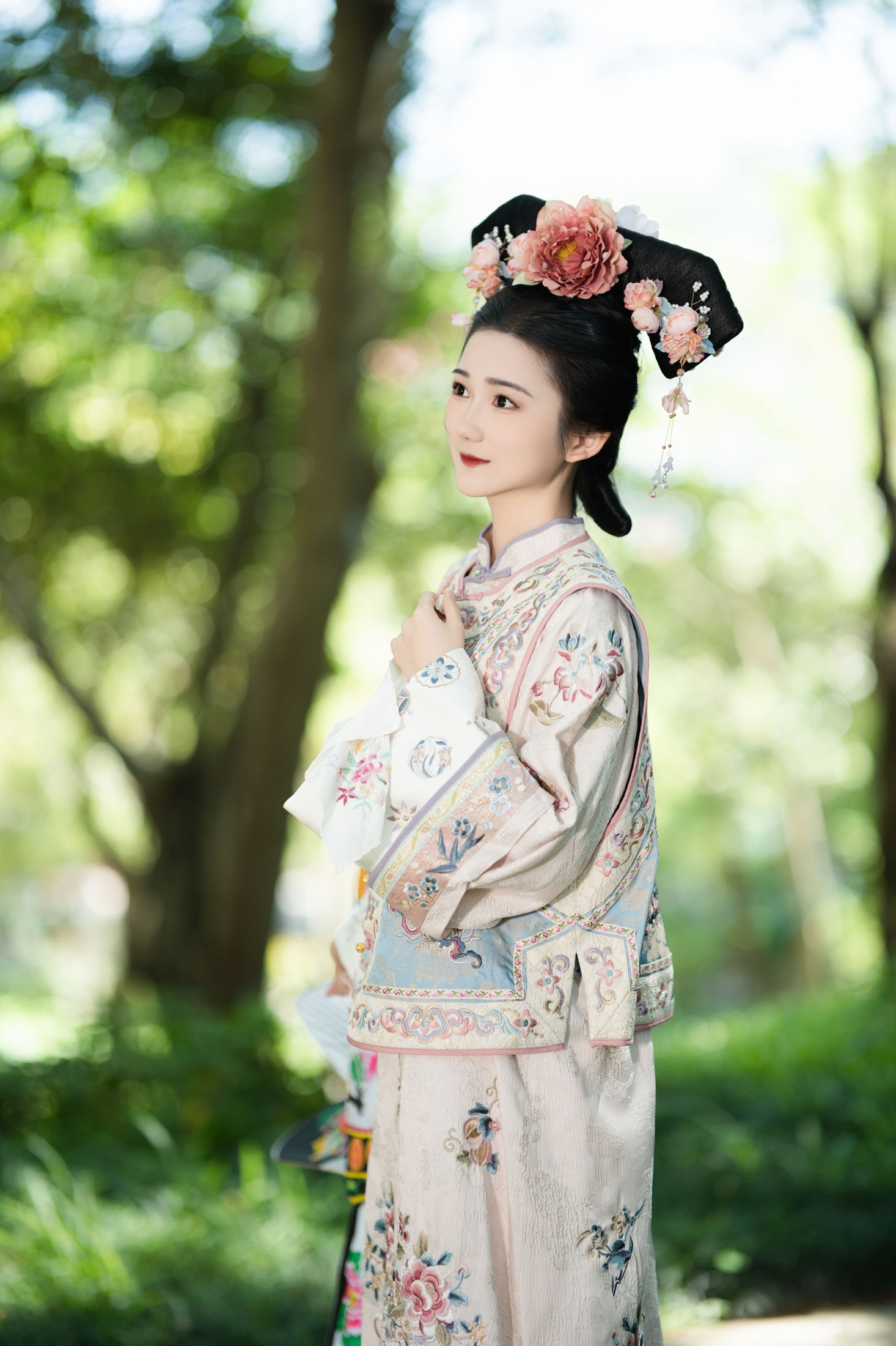 图片[3]-蛋糕的蛋蛋 – 《活泼的格格》[29P]-COS写真在线网