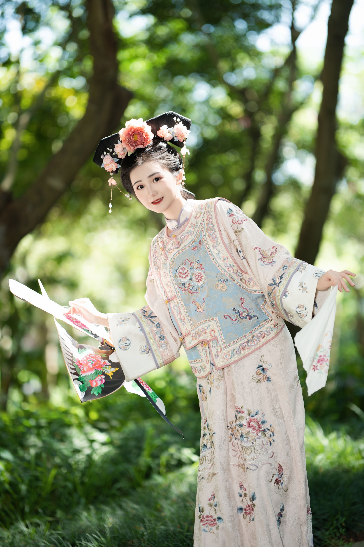 图片[4]-蛋糕的蛋蛋 – 《活泼的格格》[29P]-COS写真在线网