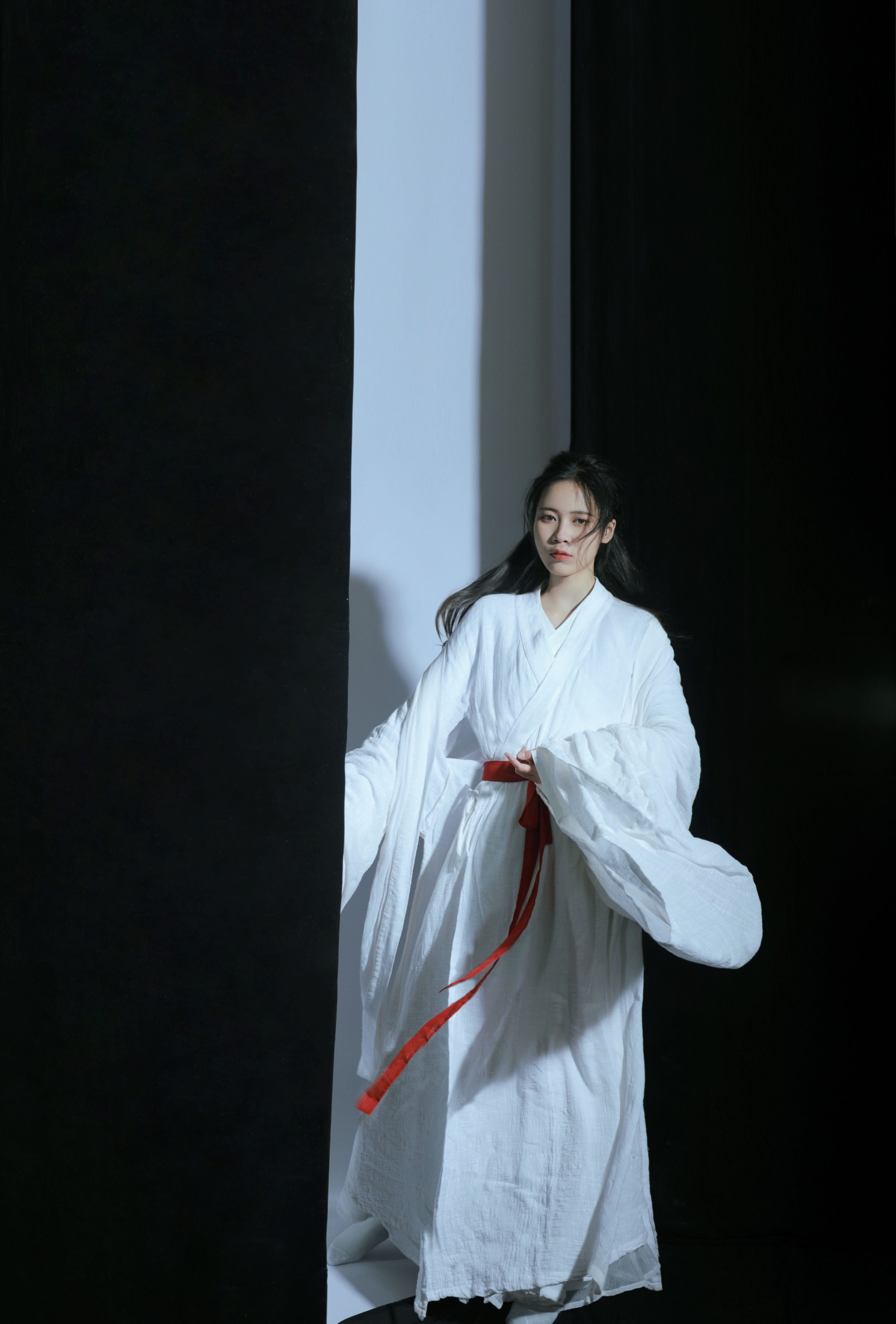 图片[3]-番茄不是番茄 – 《黑白》[15P]-COS写真在线网