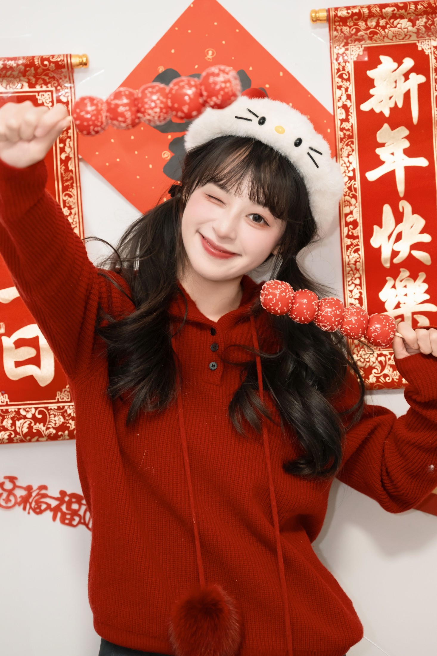 图片[3]-夏芋小年 – 《宅家过新年》[22P]-COS写真在线网