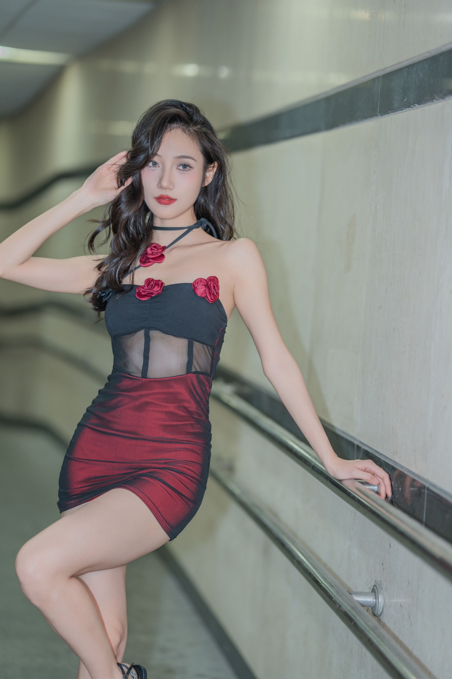 图片[4]-o1ne万 – 《隧道倩影》[22P]-COS写真在线网