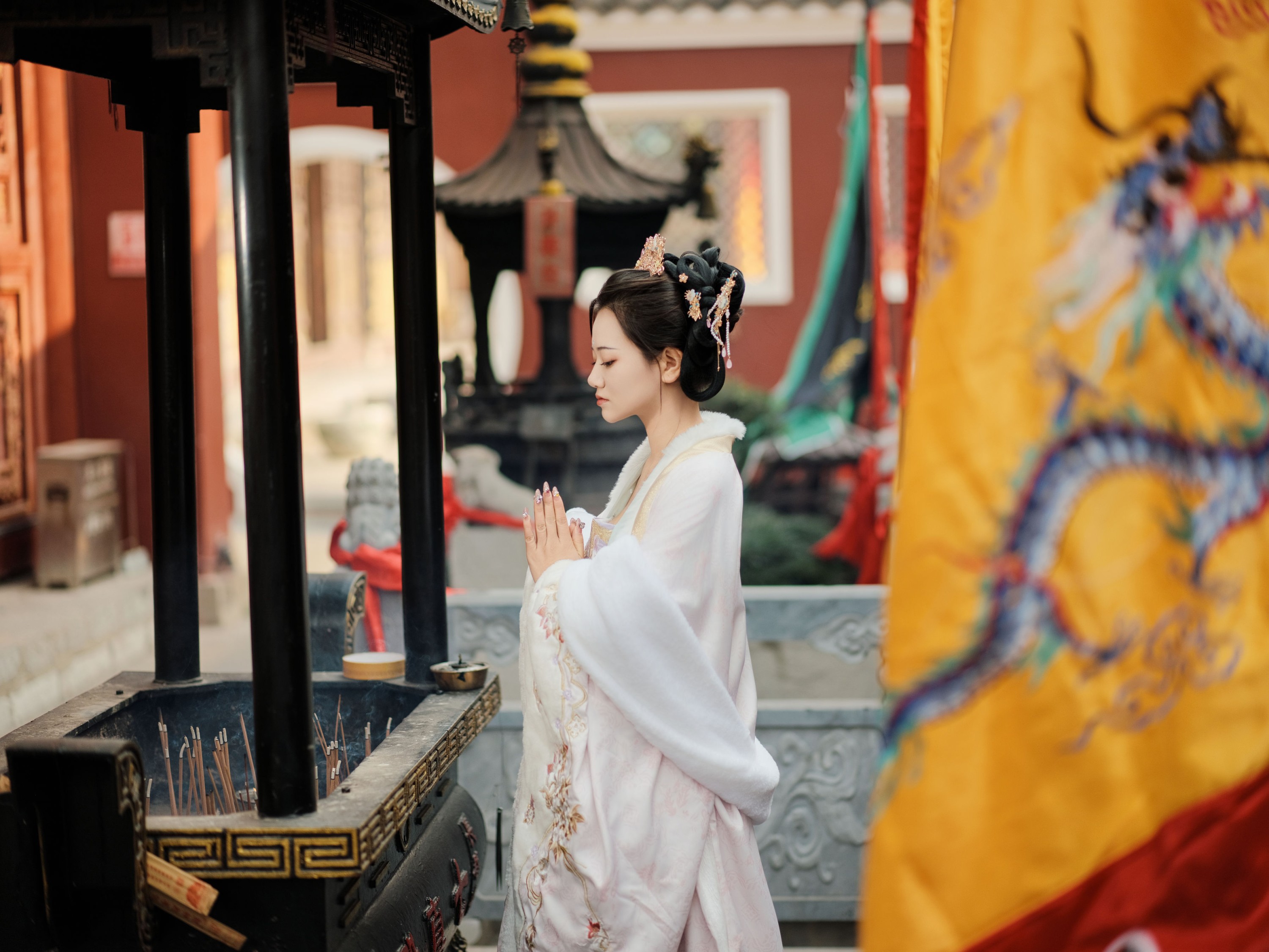 图片[3]-媛媛 – 《焚香祈愿》[25P]-COS写真在线网