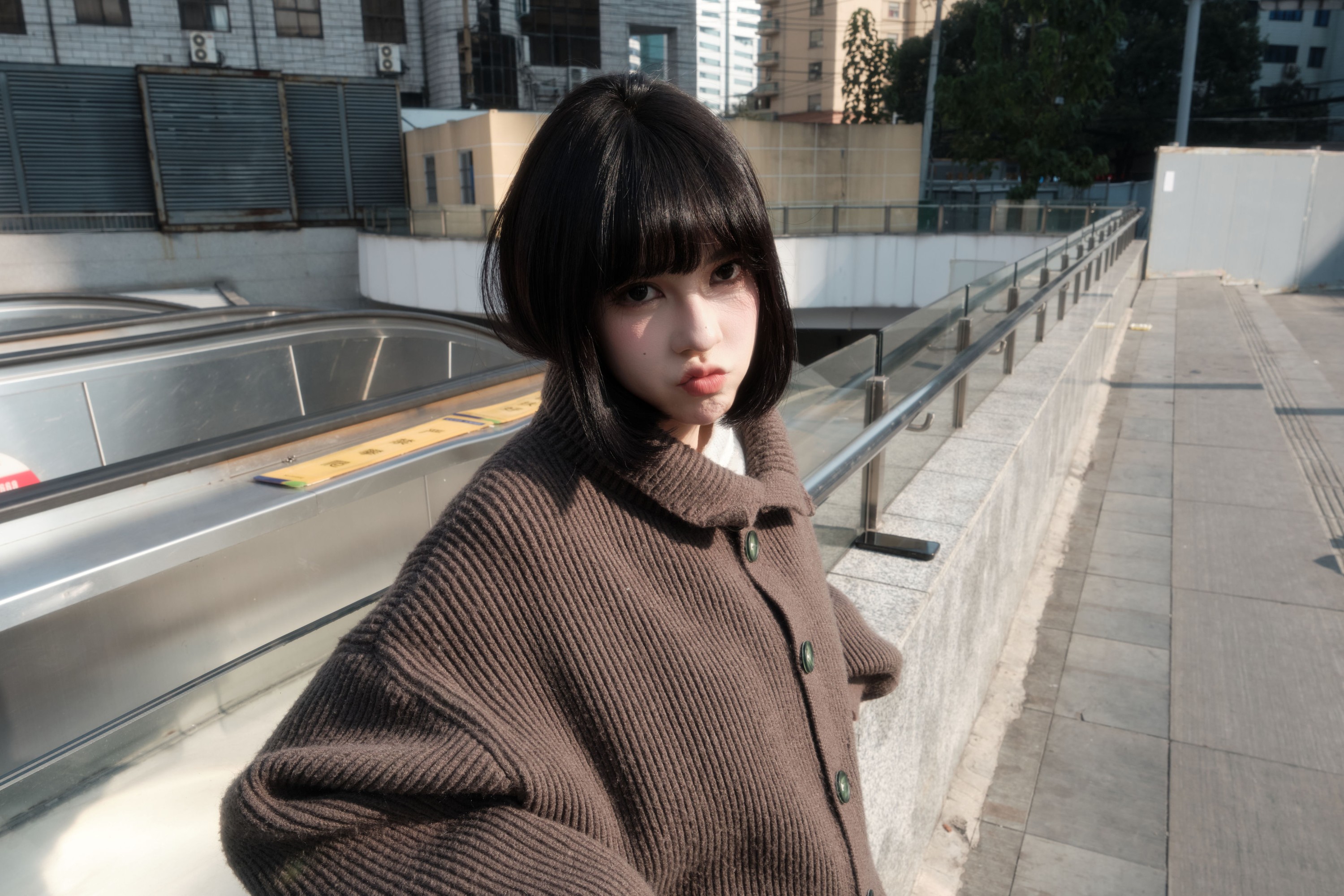 图片[4]-悲伤薯条555 – 《冬日街拍》[22P]-COS写真在线网