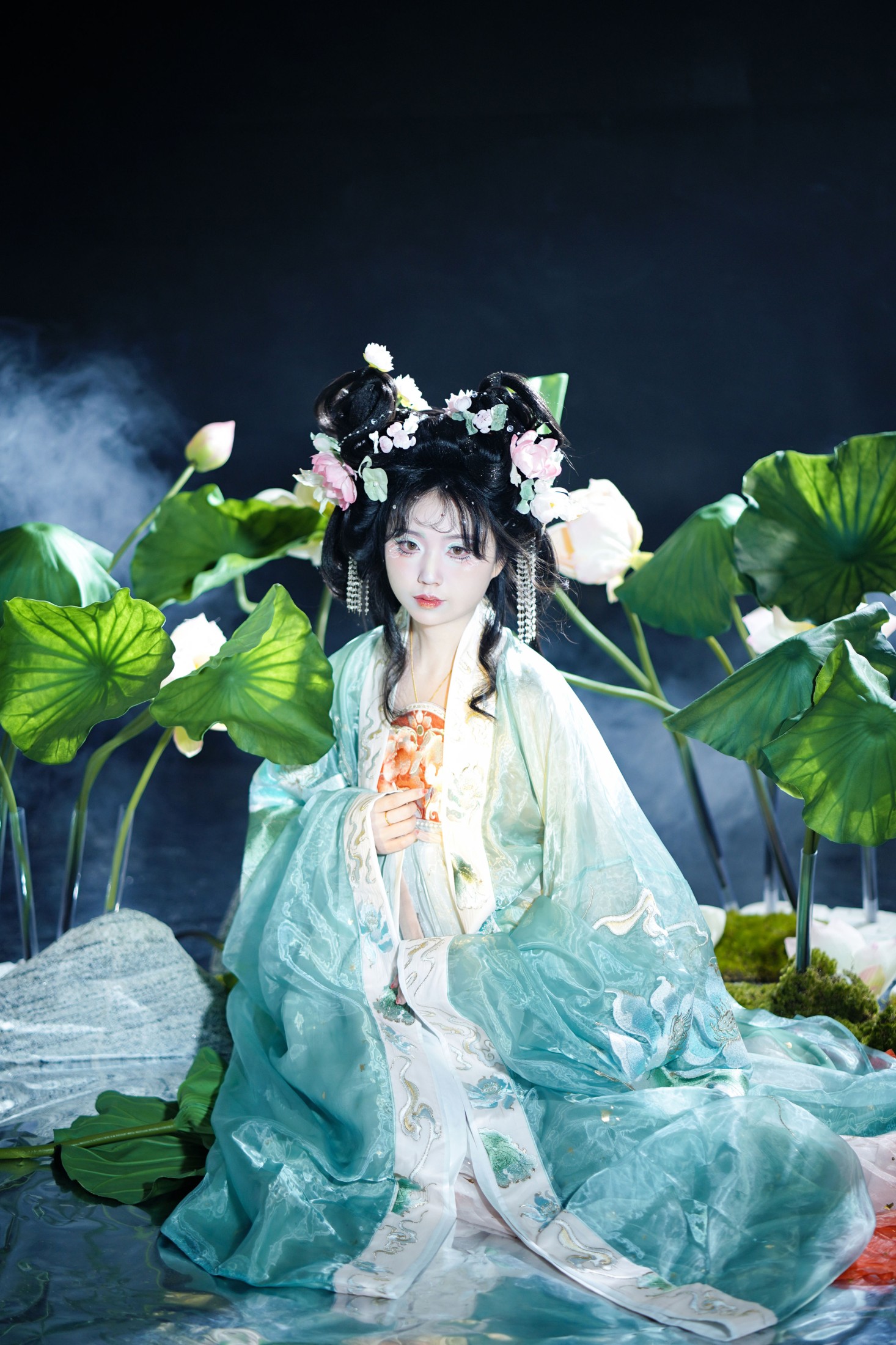 图片[3]-小小 – 《夏荷》[21P]-COS写真在线网