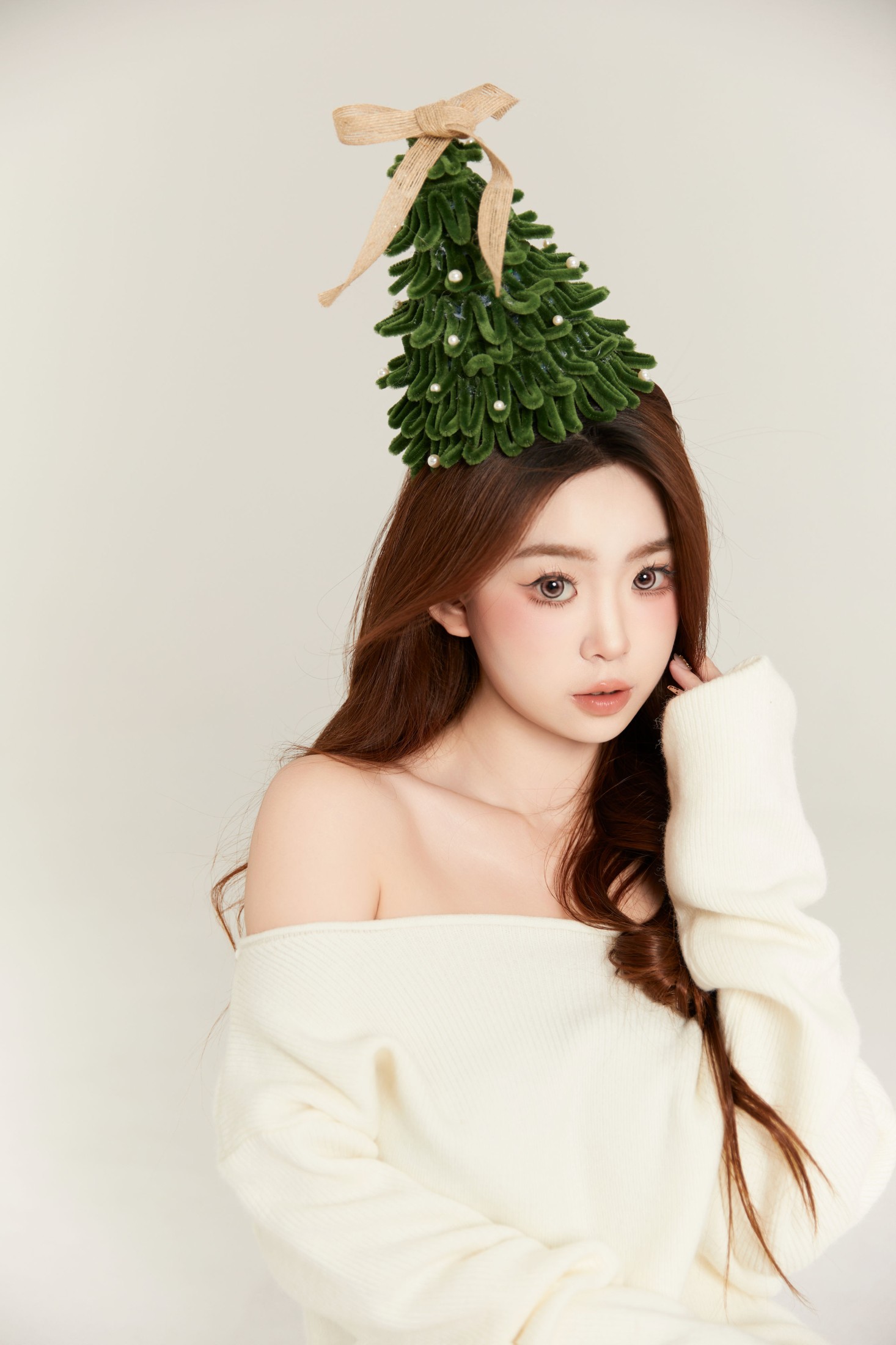 图片[6]-CARLEE是77呀 – 《圣诞写真》[22P]-COS写真在线网