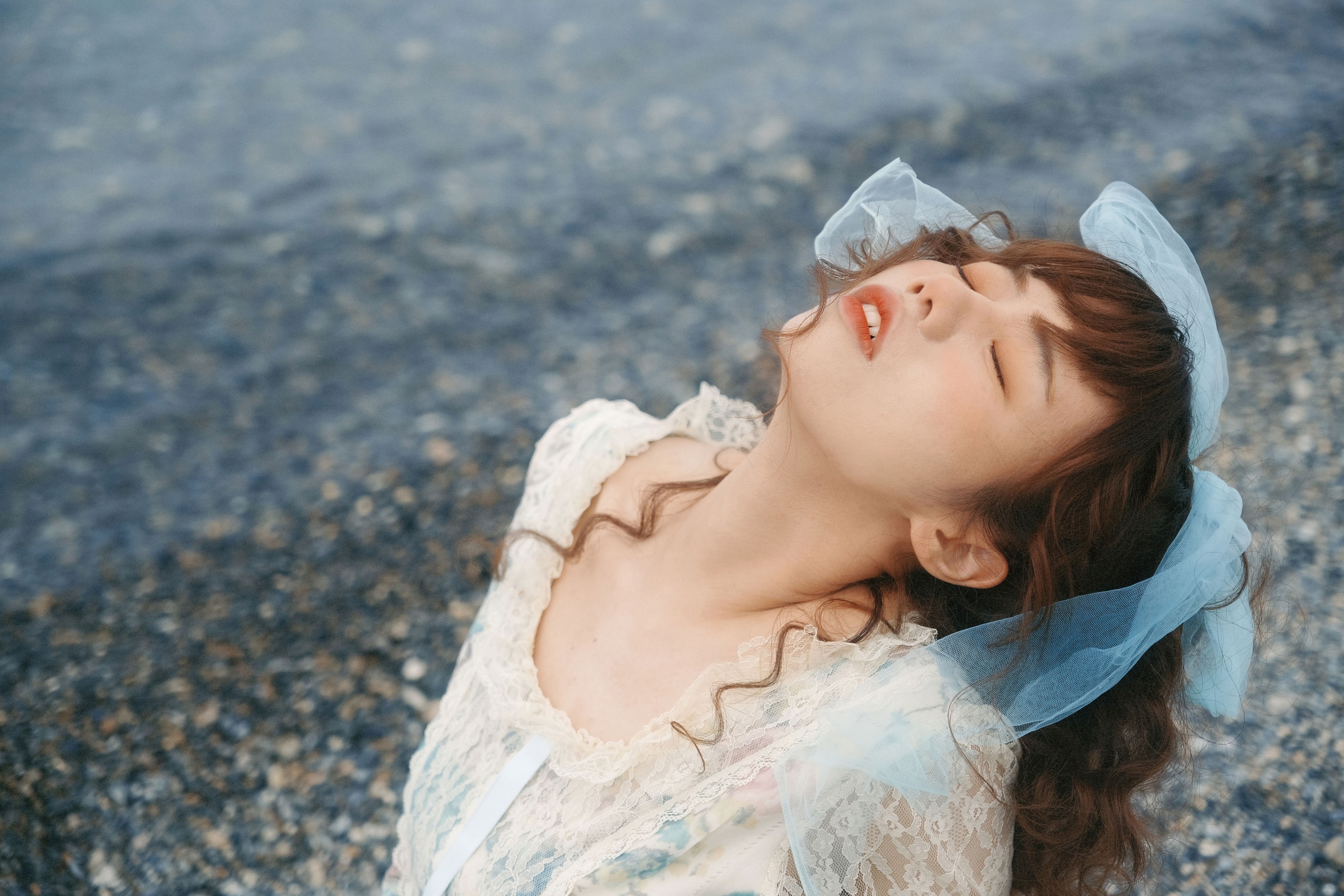 图片[6]-祝勺子 – 《赛里木湖》[24P]-COS写真在线网