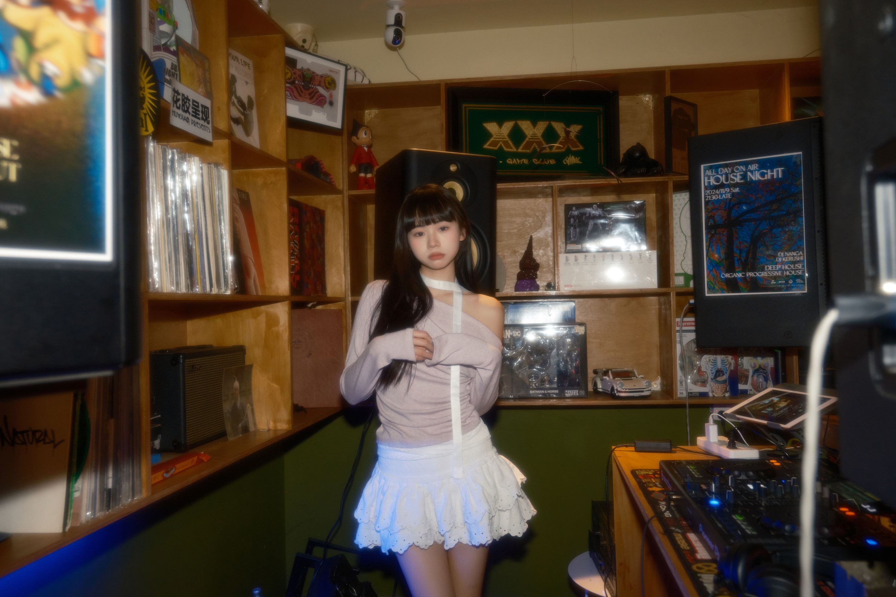 图片[3]-是三金呀 – 《时尚女孩》[24P]-COS写真在线网