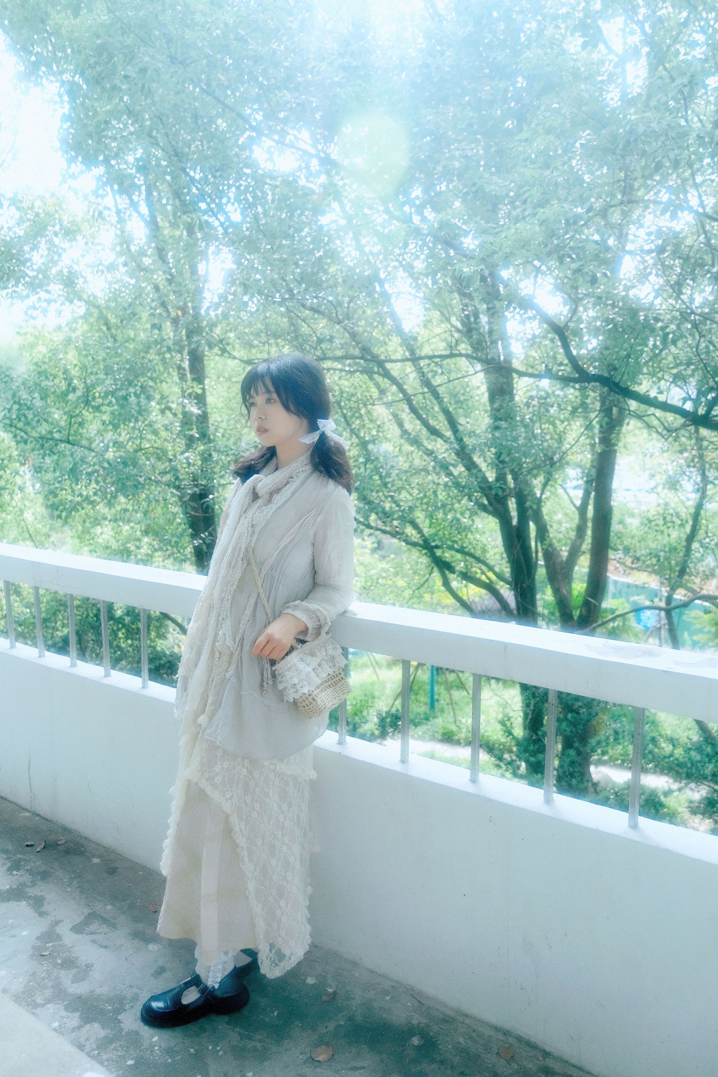 图片[4]-雁阿啾 – 《树与光》[18P]-COS写真在线网
