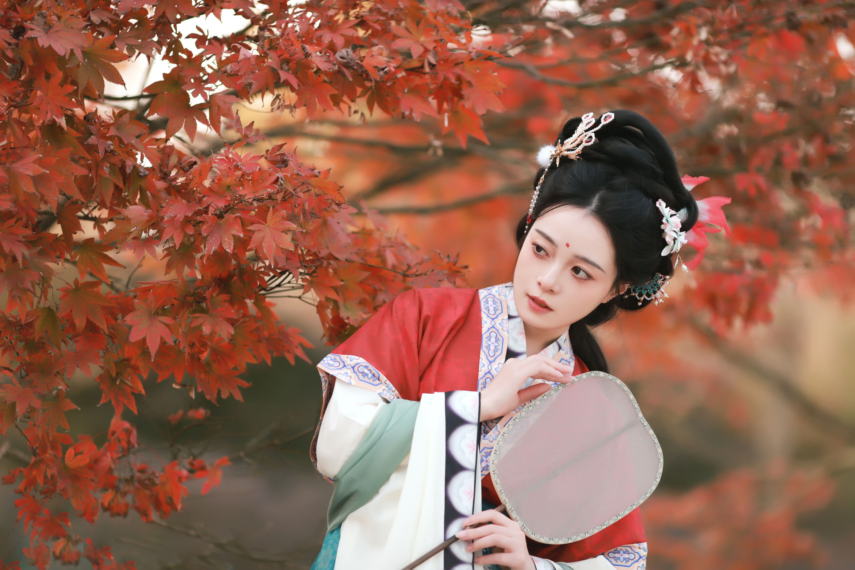 图片[6]-岁岁如意 – 《红叶》[18P]-COS写真在线网