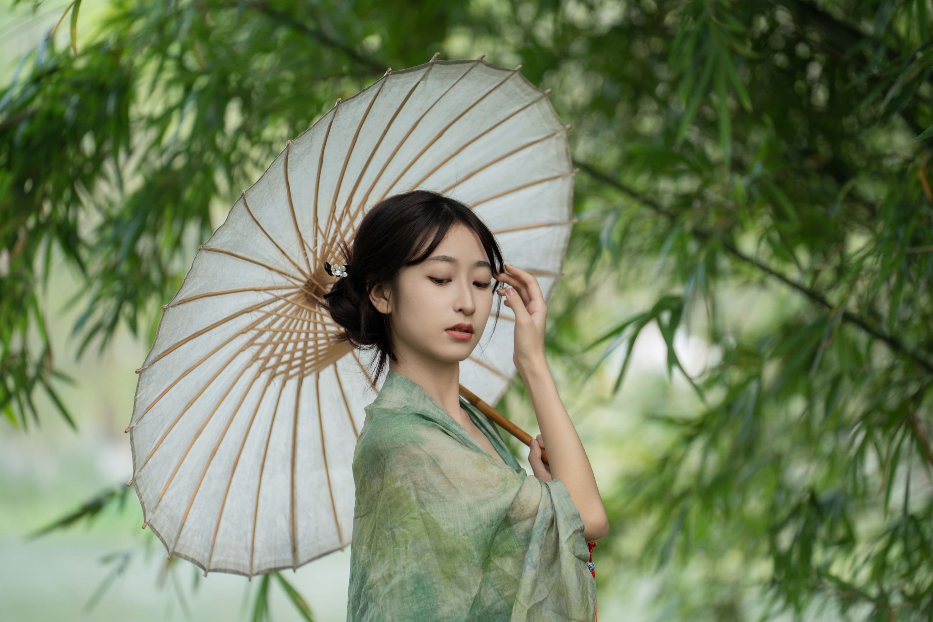 图片[4]-小何 – 《清冷绿色系新中式》[20P]-COS写真在线网