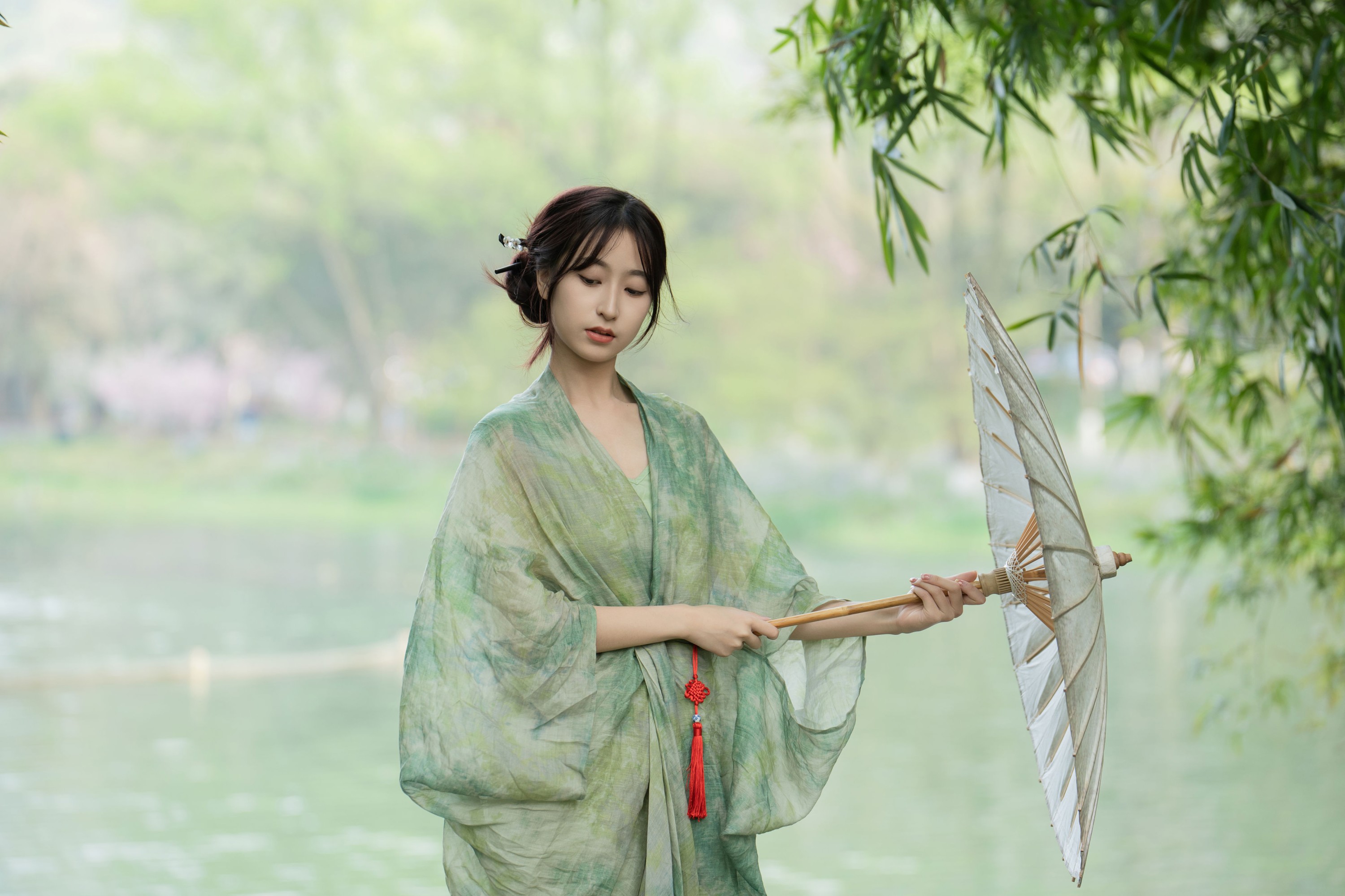 图片[5]-小何 – 《清冷绿色系新中式》[20P]-COS写真在线网