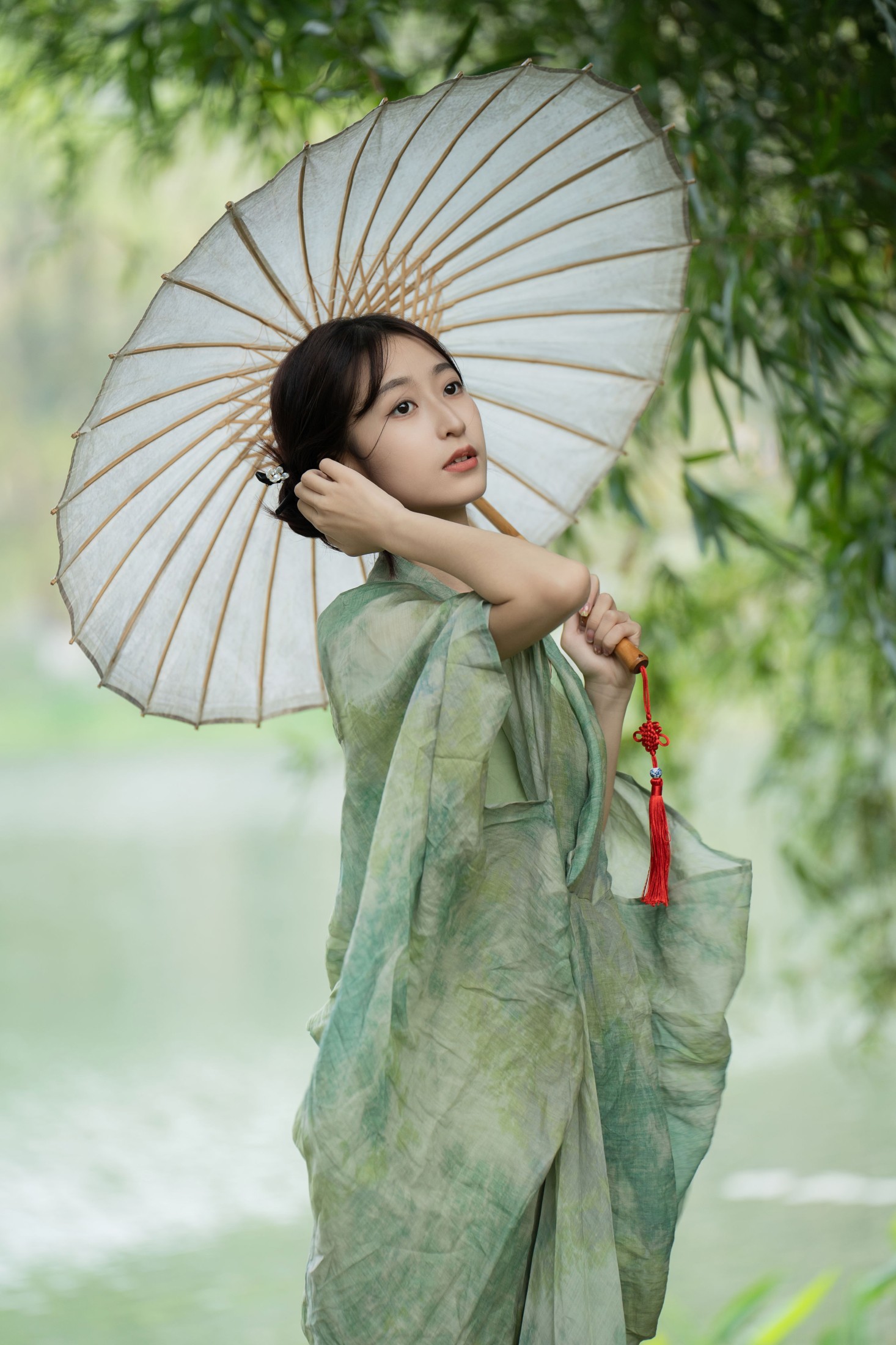 图片[3]-小何 – 《清冷绿色系新中式》[20P]-COS写真在线网