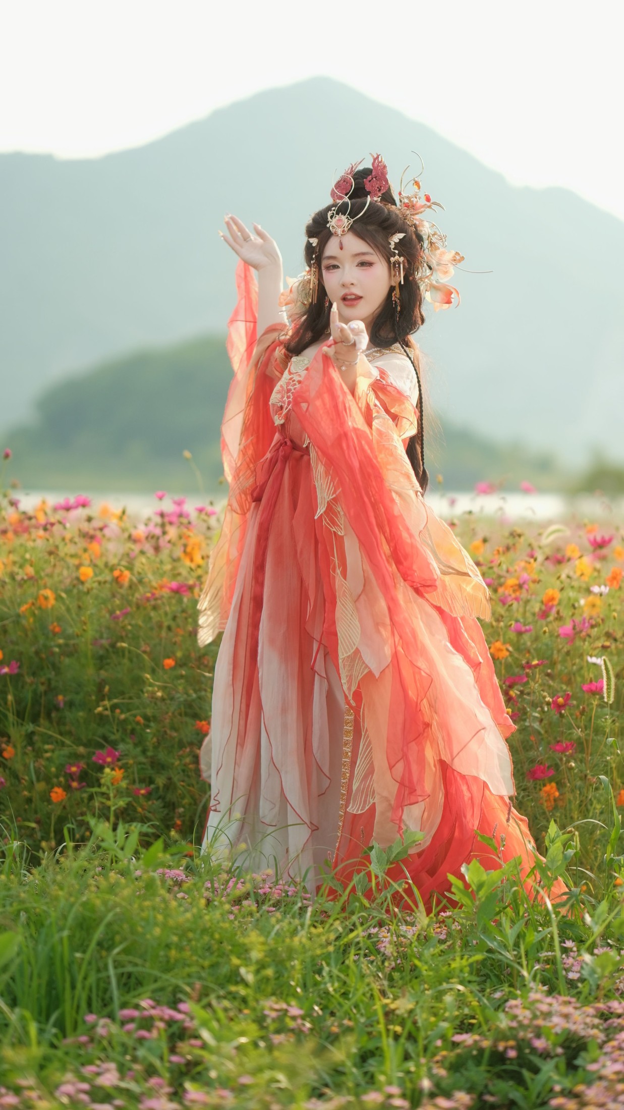 图片[6]-小上官 – 《花好看还是我好看》[15P]-COS写真在线网
