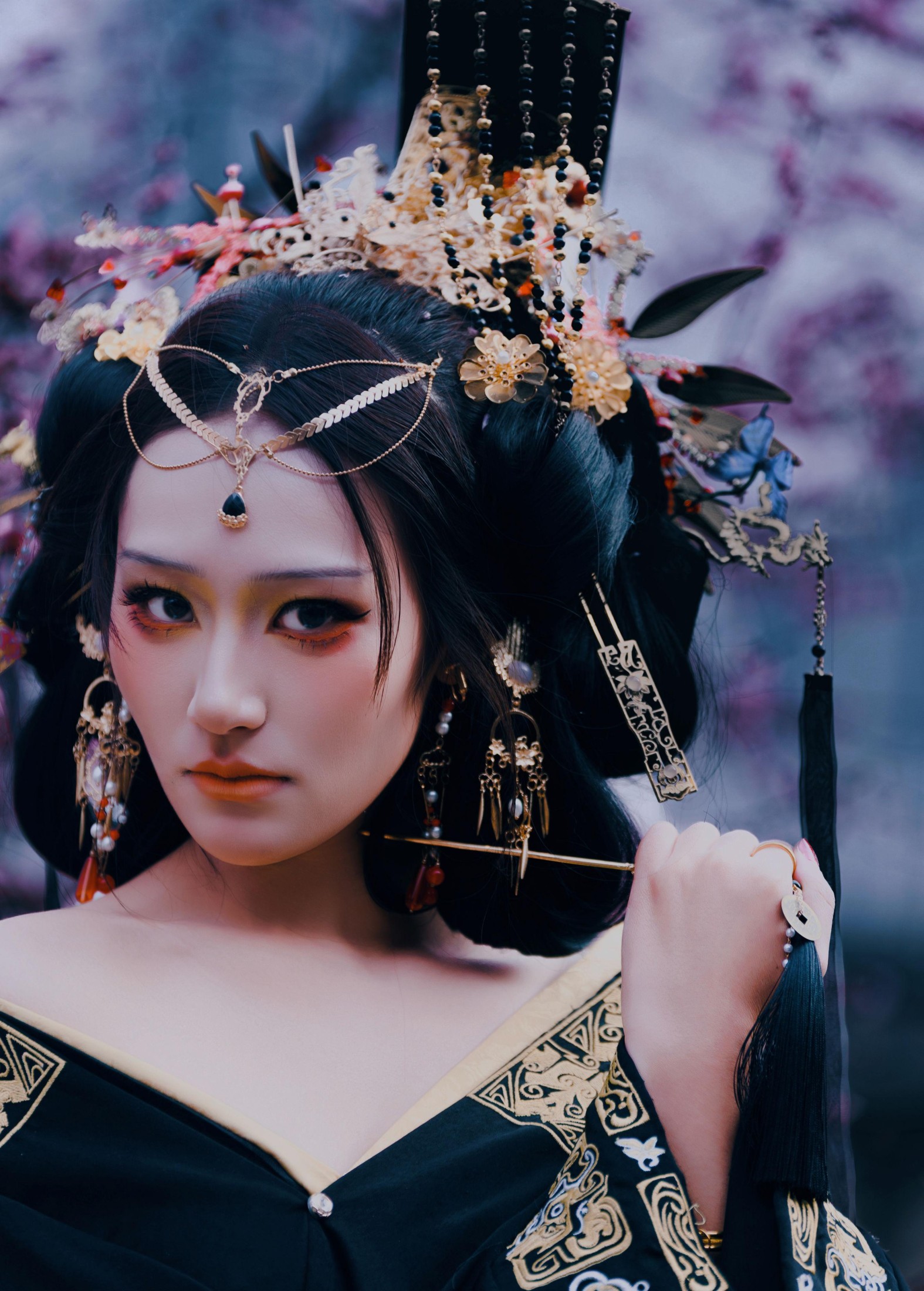 图片[2]-小洪 – 《玄樱赋・暗黑女帝》[45P]-COS写真在线网