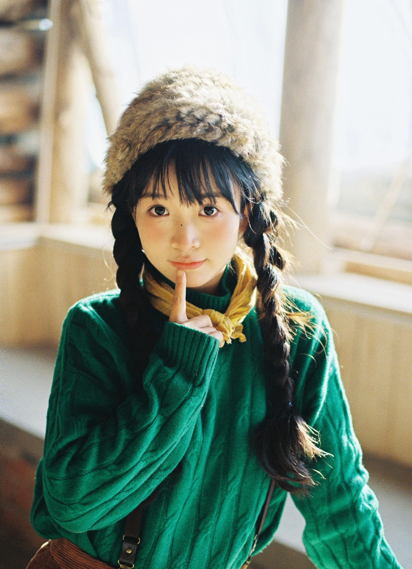 图片[2]-呼叫呼呼 – 《雪中小木屋》[35P]-COS写真在线网