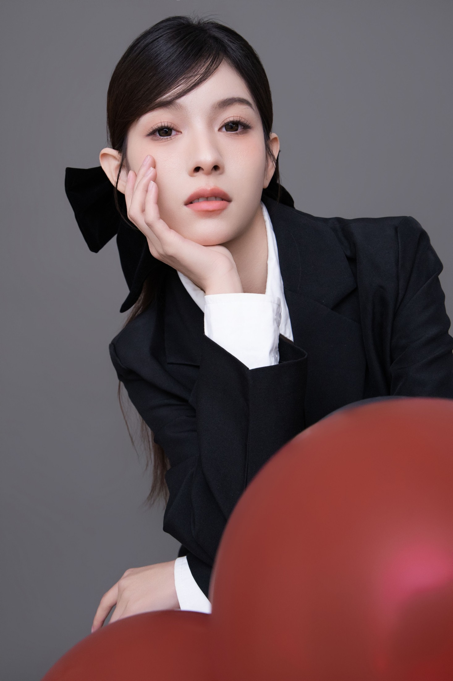 图片[6]-白了还想白 – 《闯入黑色迷雾》[22P]-COS写真在线网