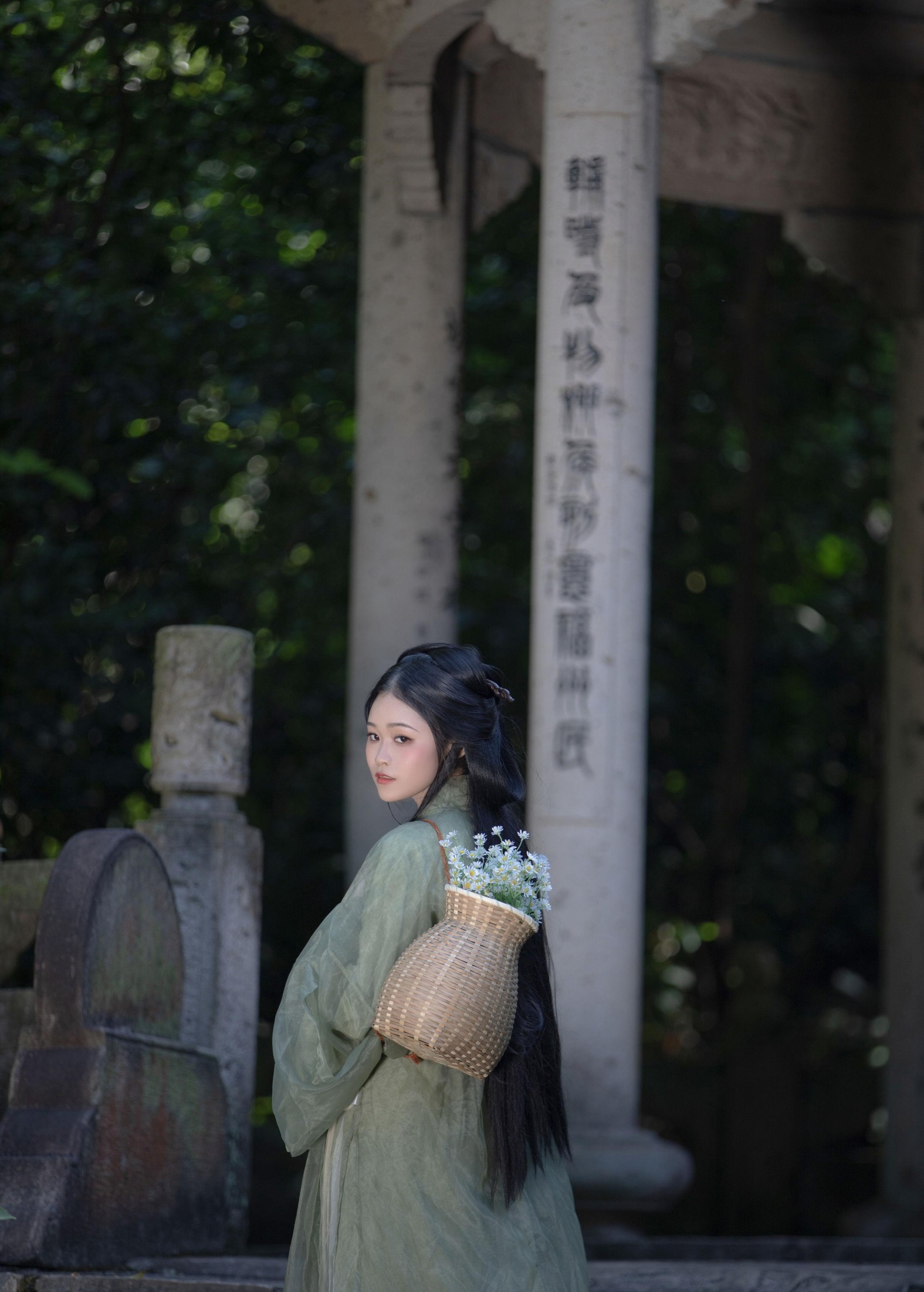 图片[2]-娟娟 – 《只道春暮》[35P]-COS写真在线网