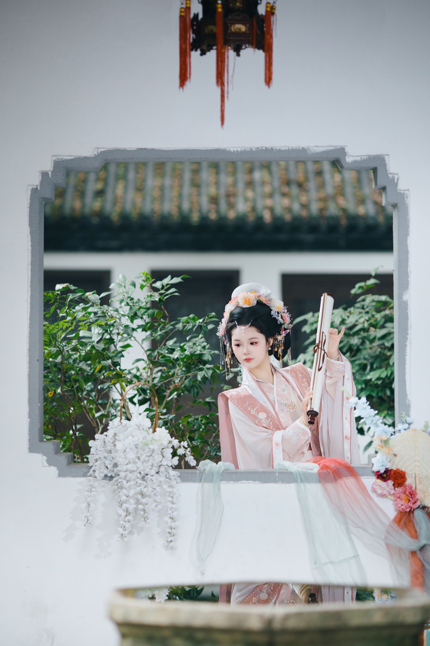 图片[5]-焦糖马奇朵 – 《珠光点染三白妆，墨云深处见芳华》[15P]-COS写真在线网
