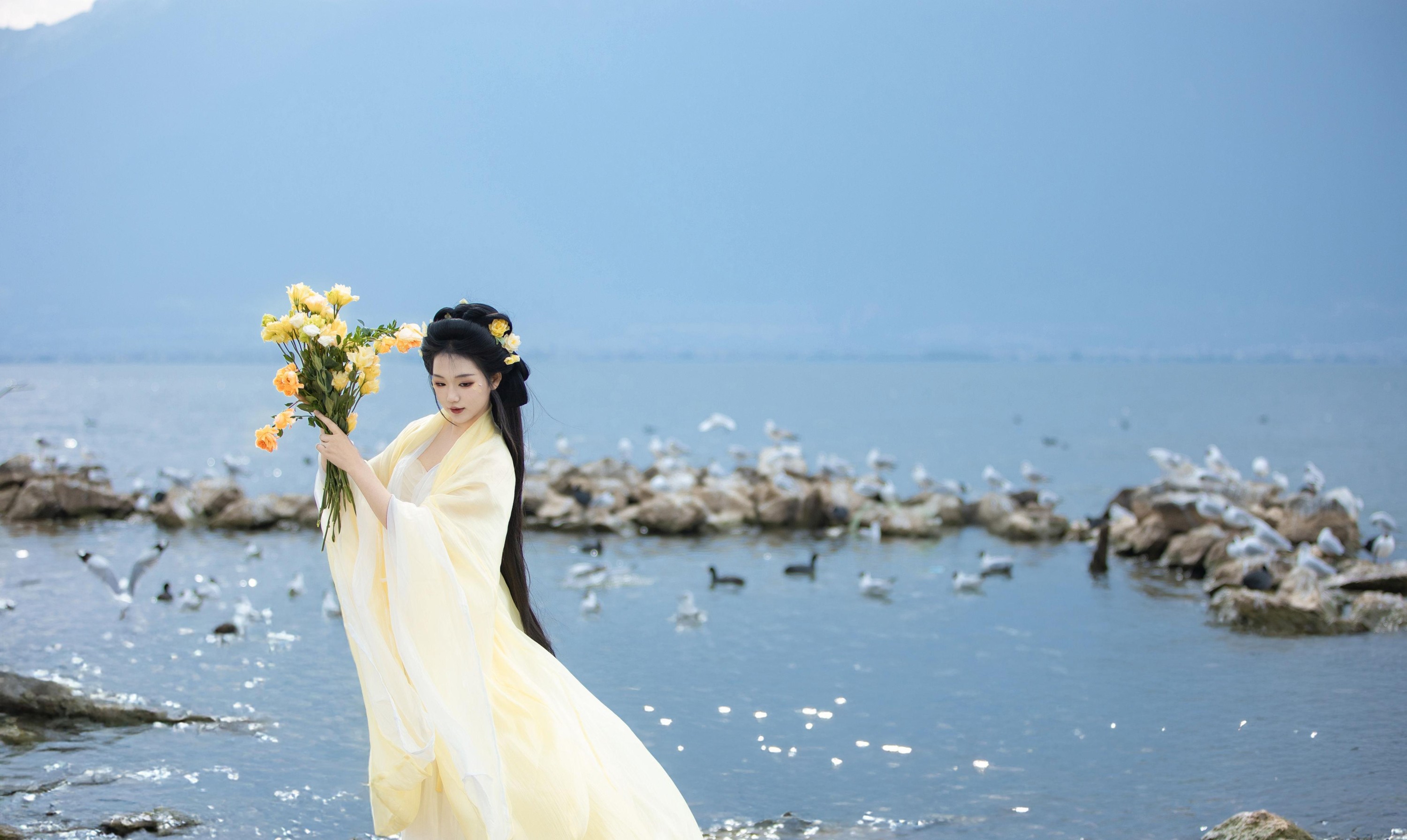 图片[2]-晚江亭 – 《春日》[46P]-COS写真在线网