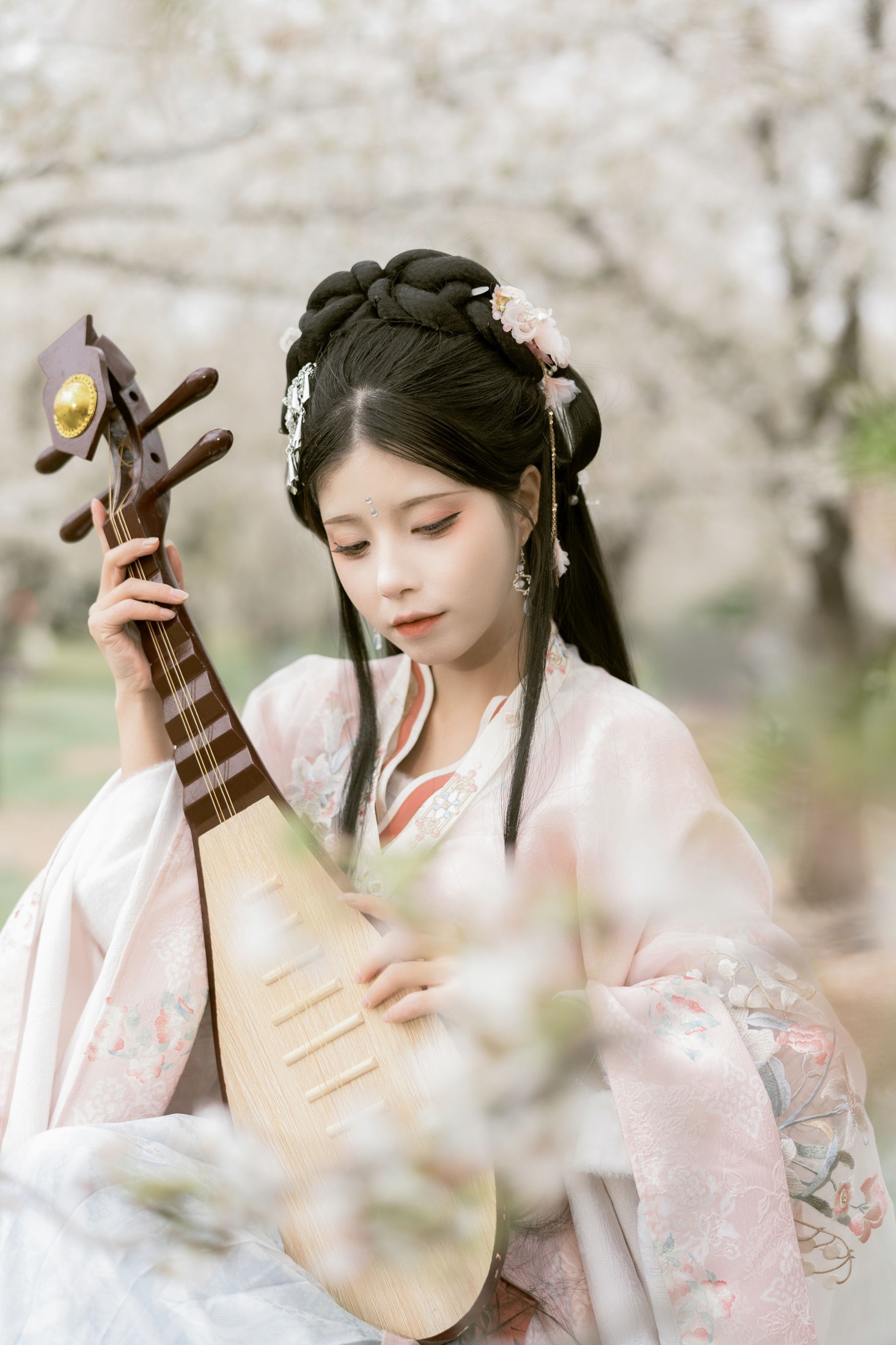 图片[3]-顾言一 – 《樱花林 琵琶情》[32P]-COS写真在线网