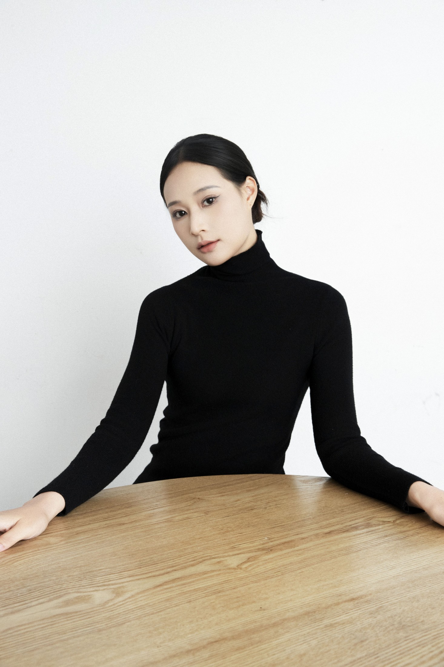 图片[5]-橙子 – 《静》[25P]-COS写真在线网