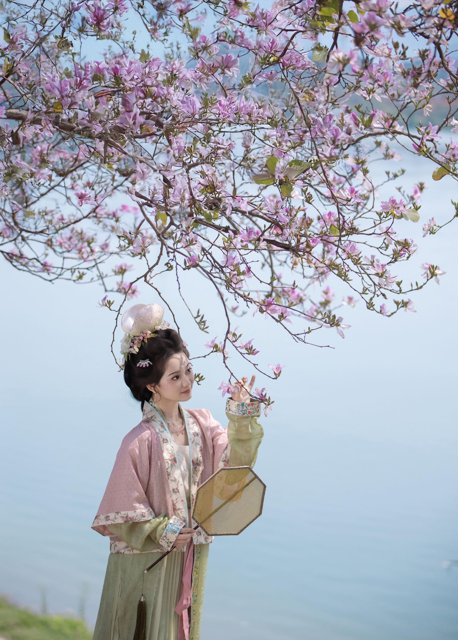 图片[2]-就是叫美男啊 – 《芳菲满袖》[33P]-COS写真在线网