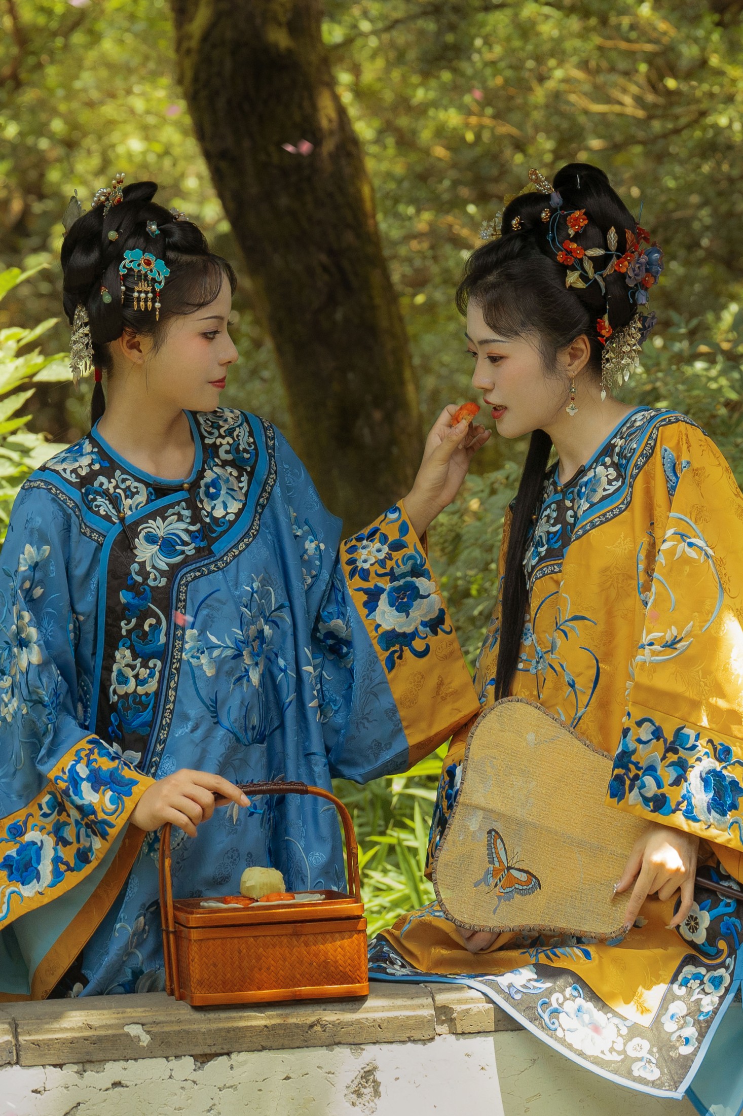 图片[5]-遥七不卖鸡毛菜 曦月云 – 《她和她的故事》[13P]-COS写真在线网